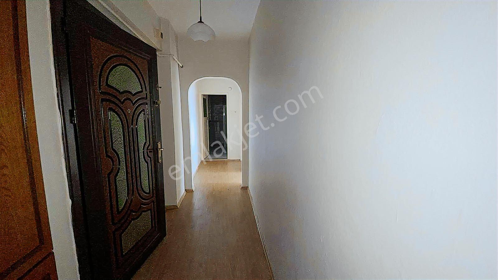 Yüzbaşılar Mahallesinde Merkezi Konumda Kiralık 3+1 Daire - Görsel 20