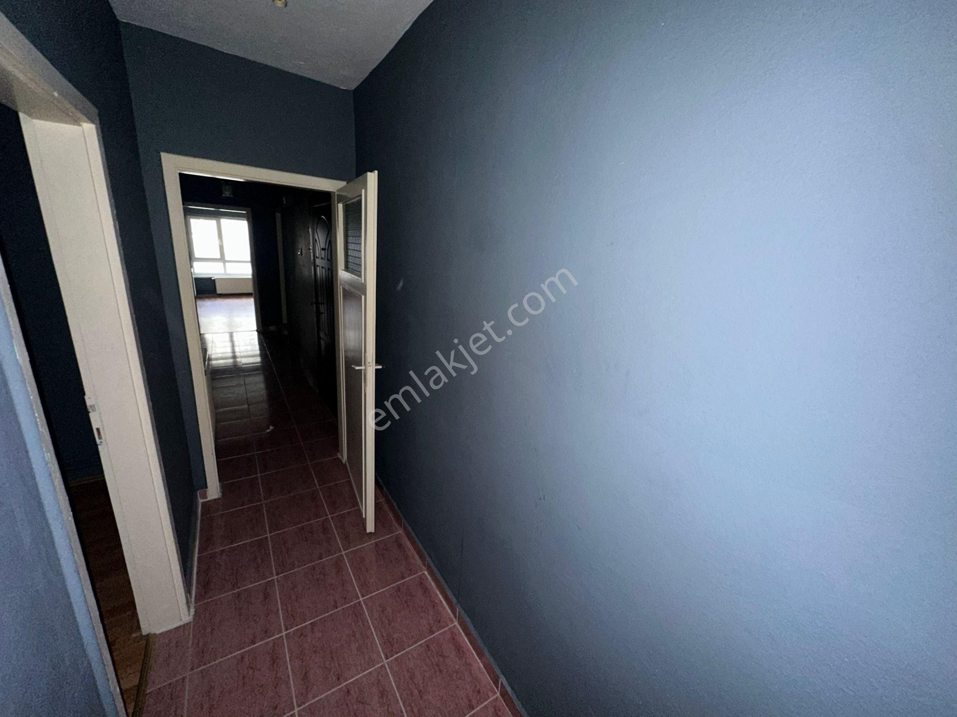 İncirli De 4+1 Kot Satılık Daire - Görsel 18