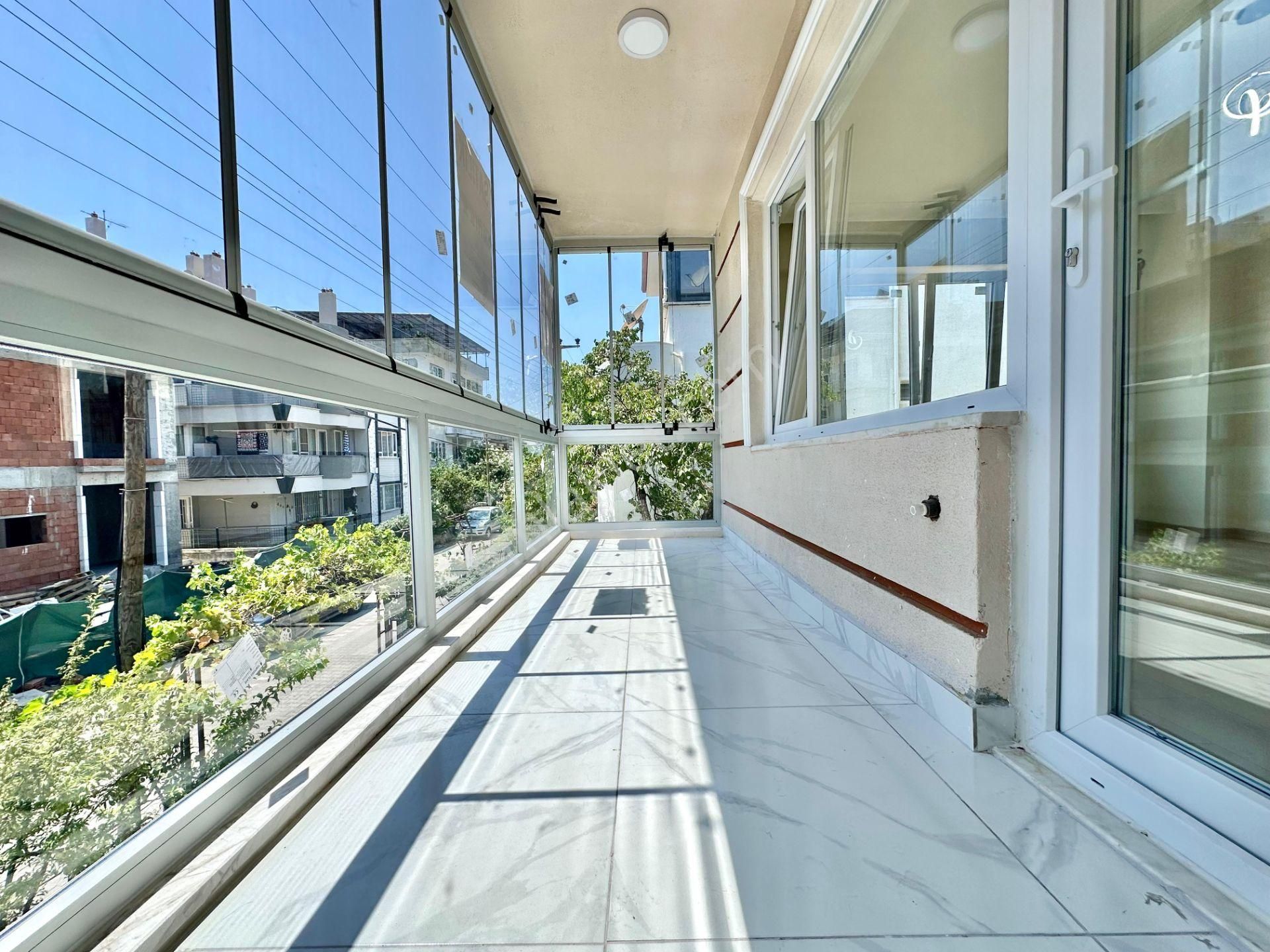 ꧁akçay Ay Emlaktan꧂yenimahallede Denize Sadece 50 M Ön Cephe Arakat İçi Komple Yenilenmiş 3+1 Daire - Görsel 12