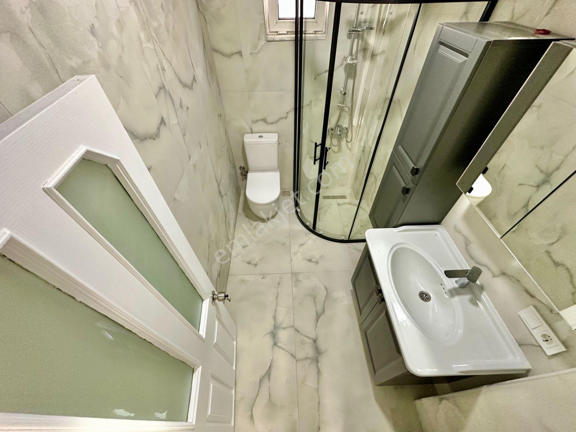 ꧁akçay Ay Emlaktan꧂yenimahallede Denize Sadece 50 M Ön Cephe Arakat İçi Komple Yenilenmiş 3+1 Daire - Görsel 30