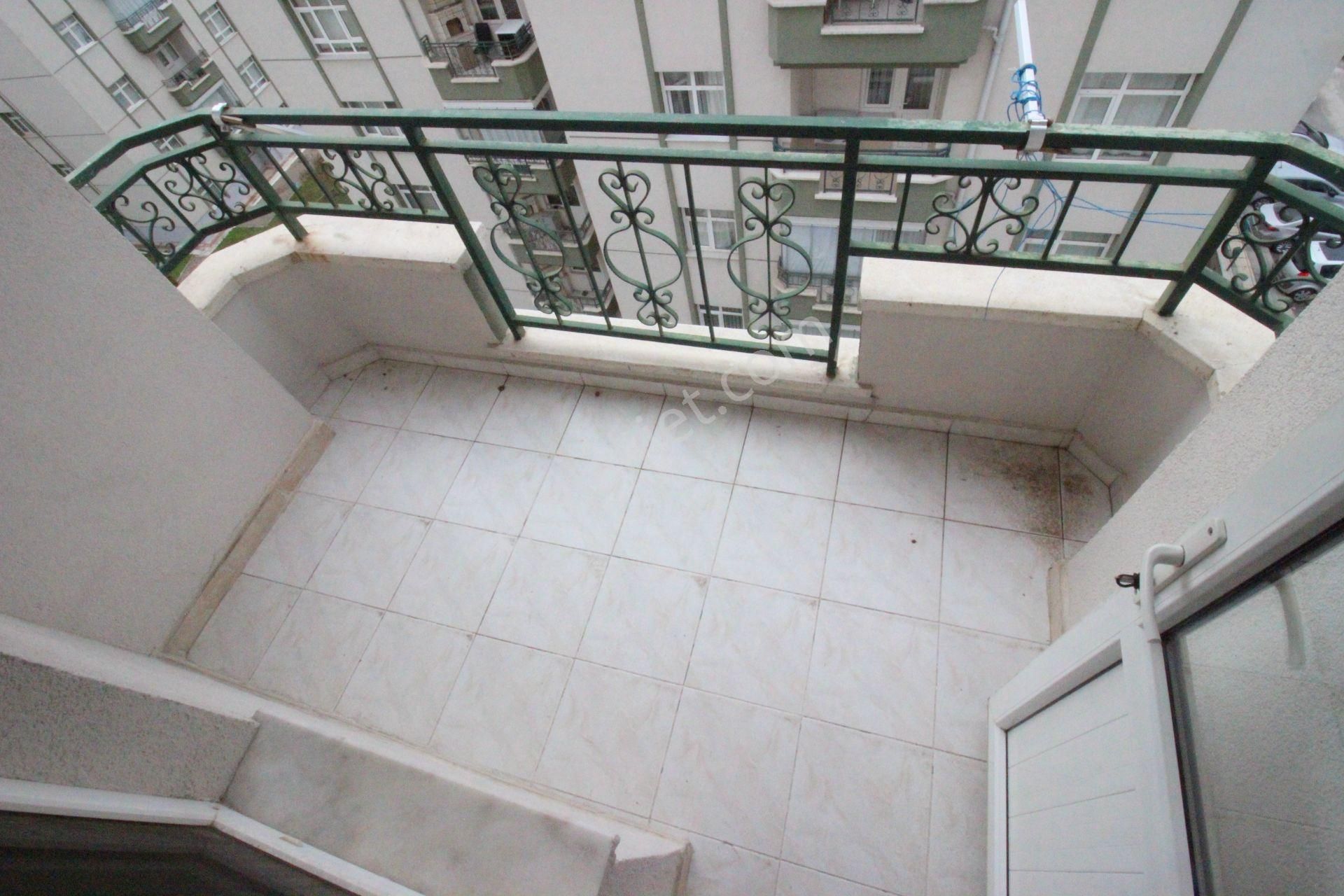 Hemdem Gayrimenkul'den Topçu'da 14.cadde Yanı Sitede 3+1 Kıralık Daire - Görsel 21