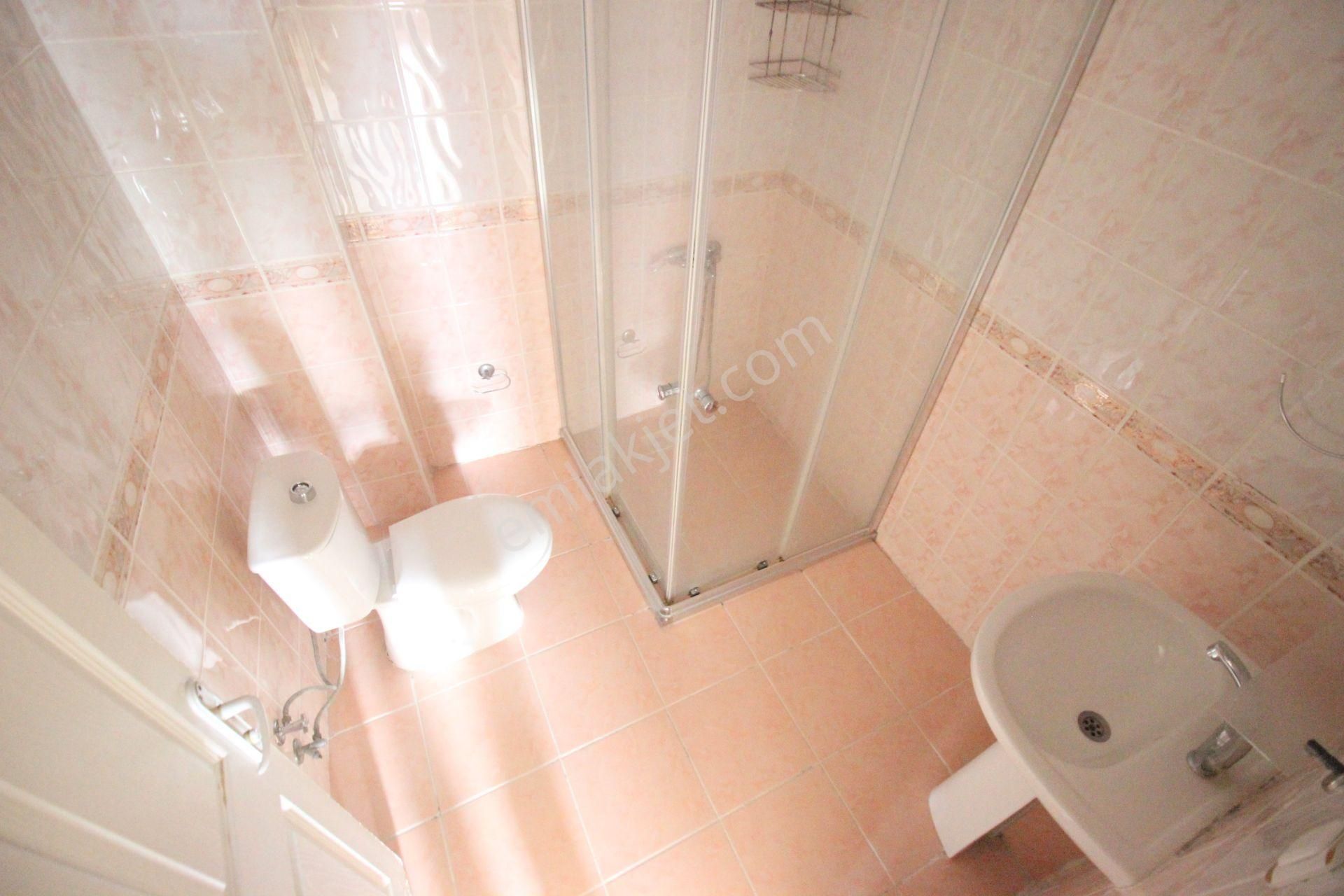 Hemdem Gayrimenkul'den Topçu'da 14.cadde Yanı Sitede 3+1 Kıralık Daire - Görsel 35