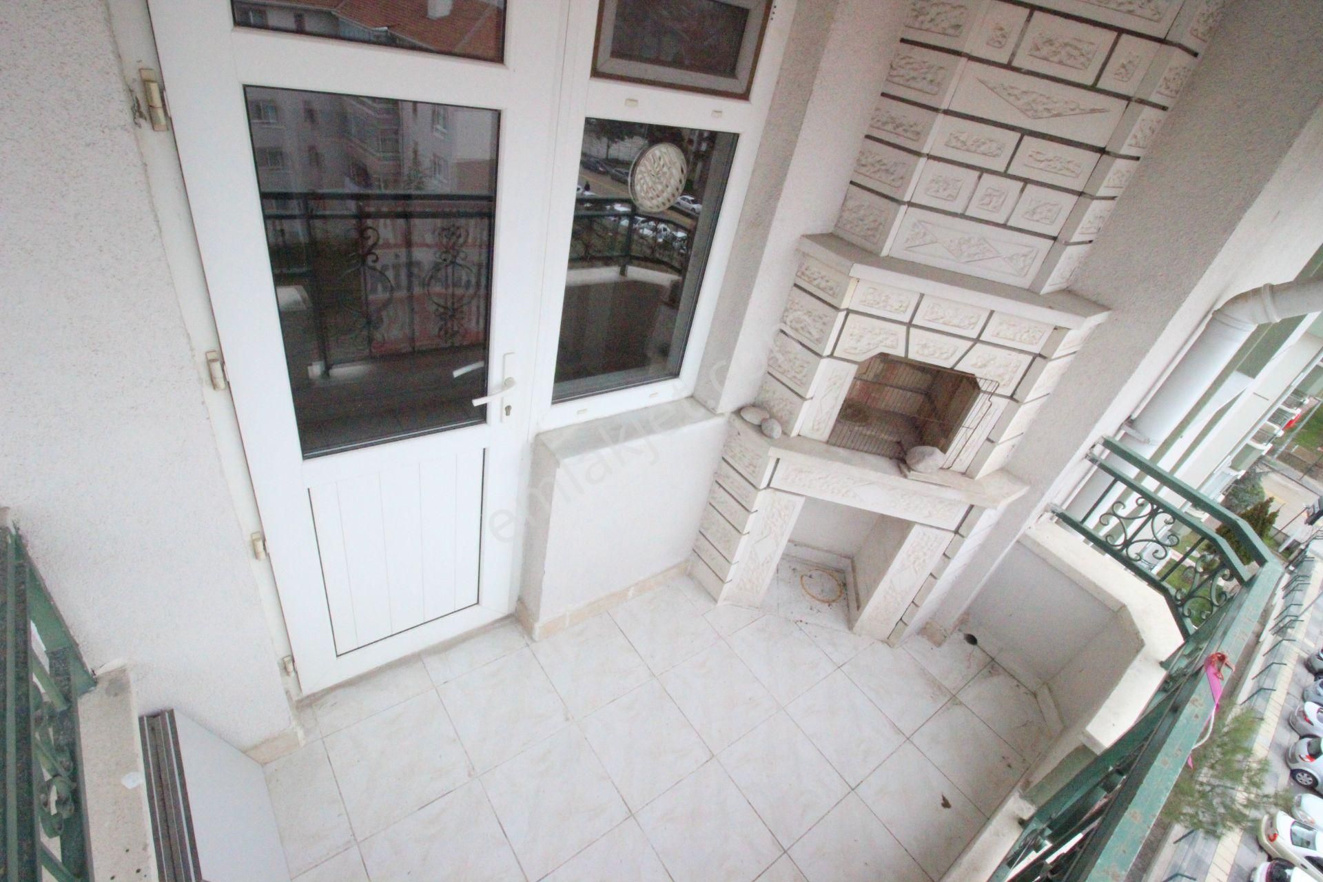 Hemdem Gayrimenkul'den Topçu'da 14.cadde Yanı Sitede 3+1 Kıralık Daire - Görsel 7