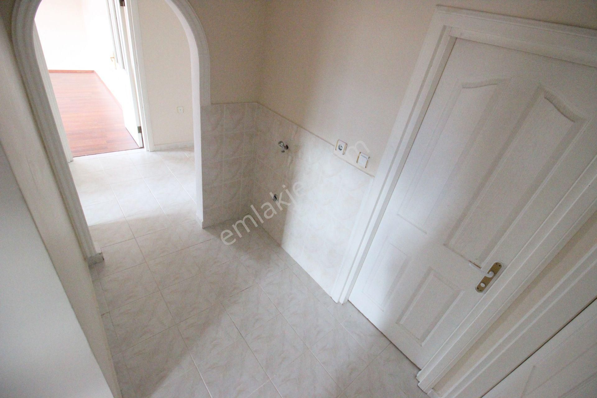 Hemdem Gayrimenkul'den Topçu'da 14.cadde Yanı Sitede 3+1 Kıralık Daire - Görsel 33