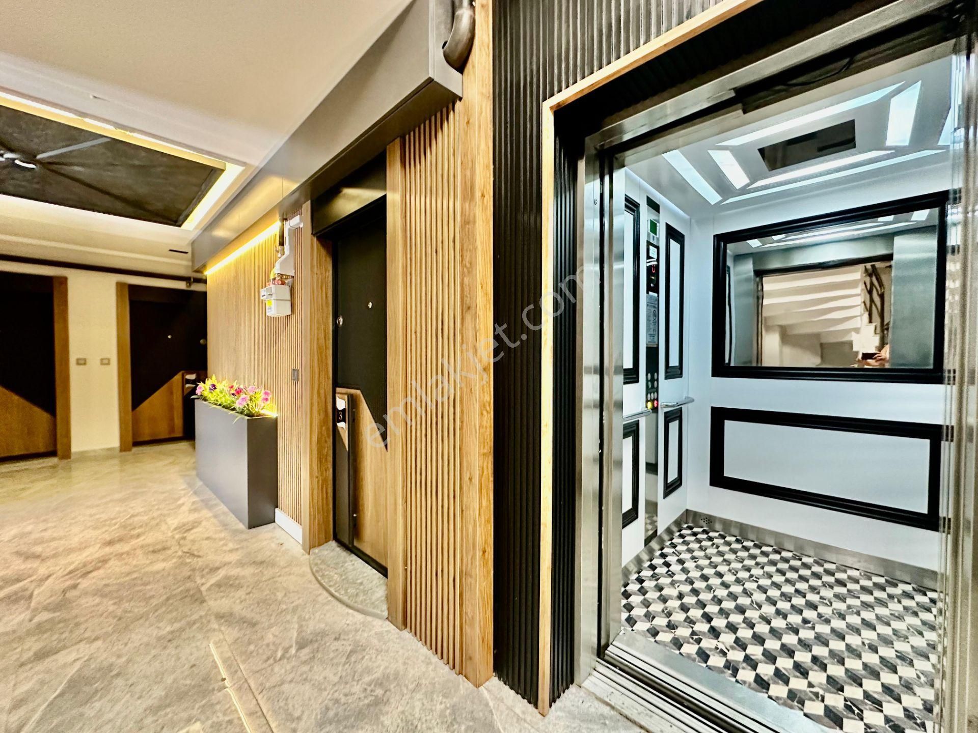 ꧁ay Emlak'tan꧂akçay'da Müstakil Tadında Ön Cephe Ebeveyn Banyolu Satılık 2+1 Ultra Lüks Daire - Görsel 29