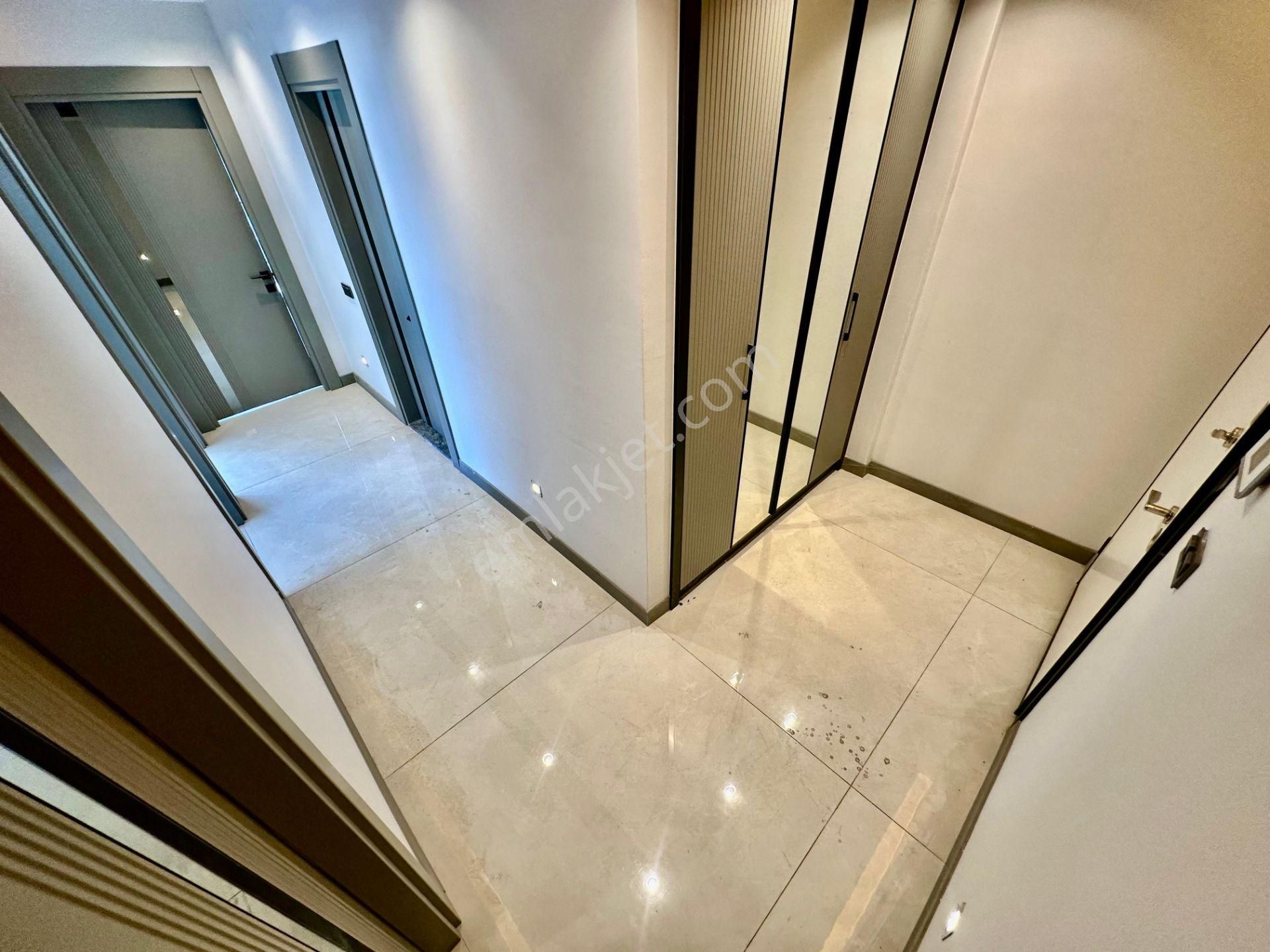 ꧁ay Emlak'tan꧂akçay'da Müstakil Tadında Ön Cephe Ebeveyn Banyolu Satılık 2+1 Ultra Lüks Daire - Görsel 25