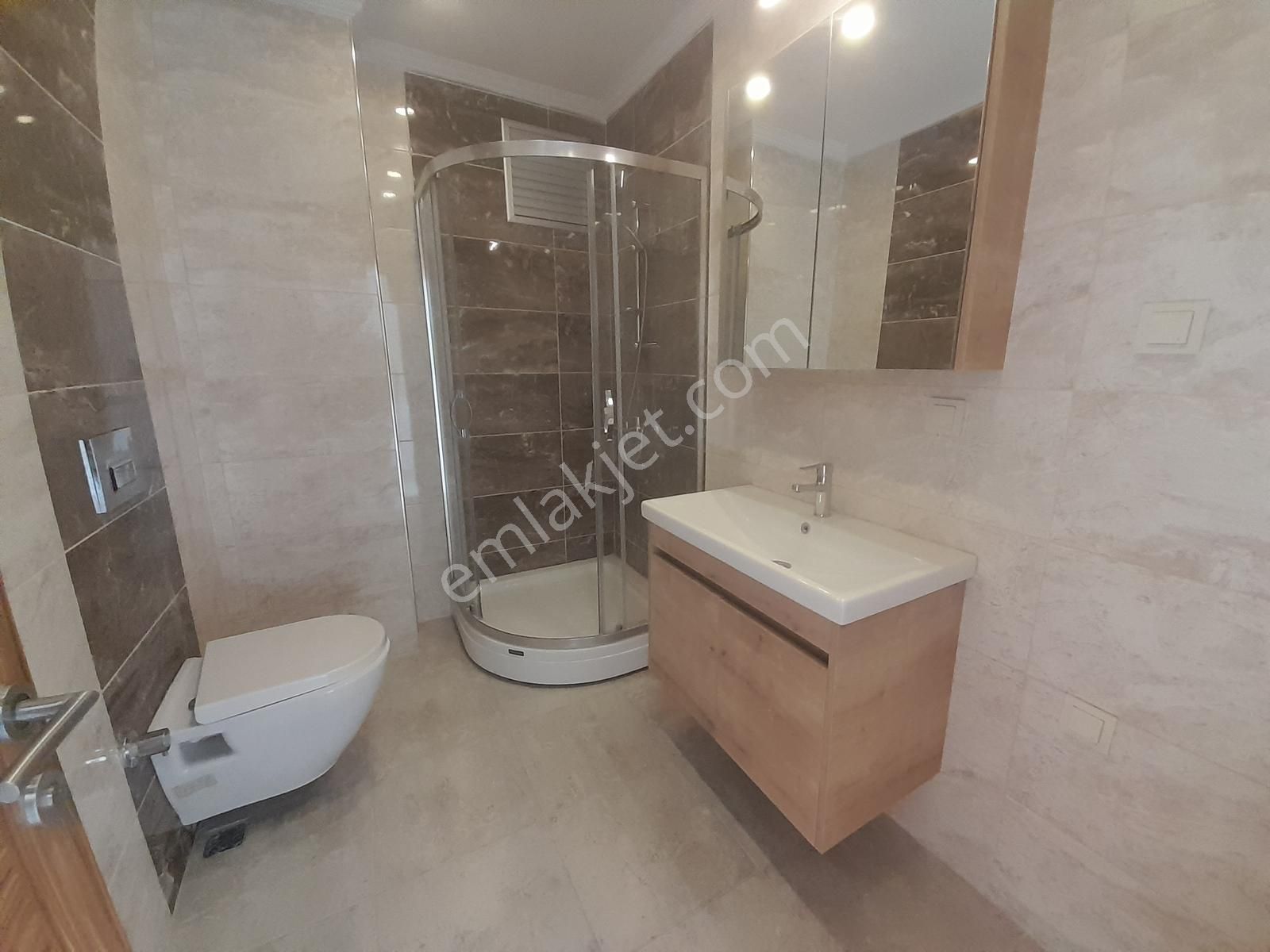 Sıfır___butik Sitede_spor Alanı _kapalı Garajlı___teraslı Dublex - Görsel 17