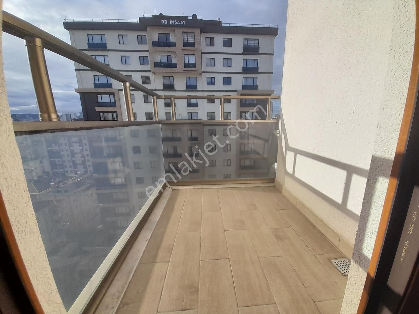 Sıfır___butik Sitede_spor Alanı _kapalı Garajlı___teraslı Dublex - Görsel 16