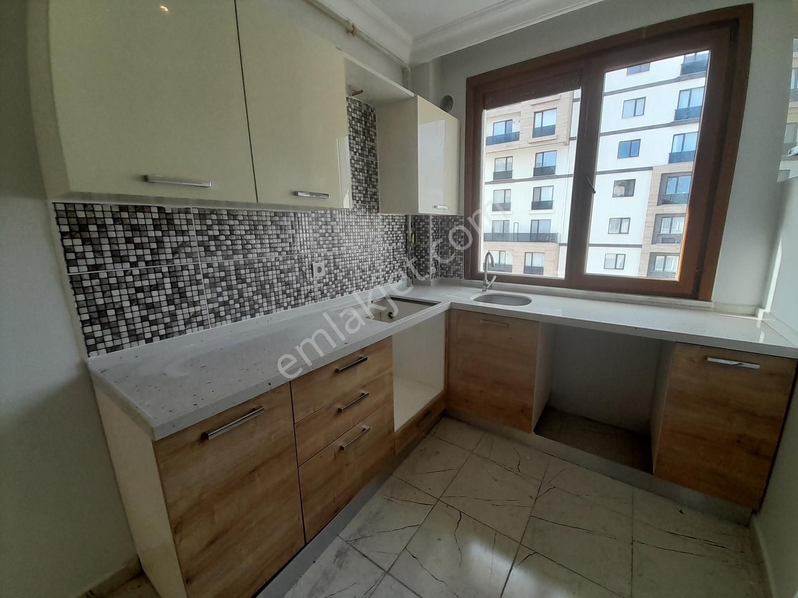 Sıfır___butik Sitede_spor Alanı _kapalı Garajlı___teraslı Dublex - Görsel 24