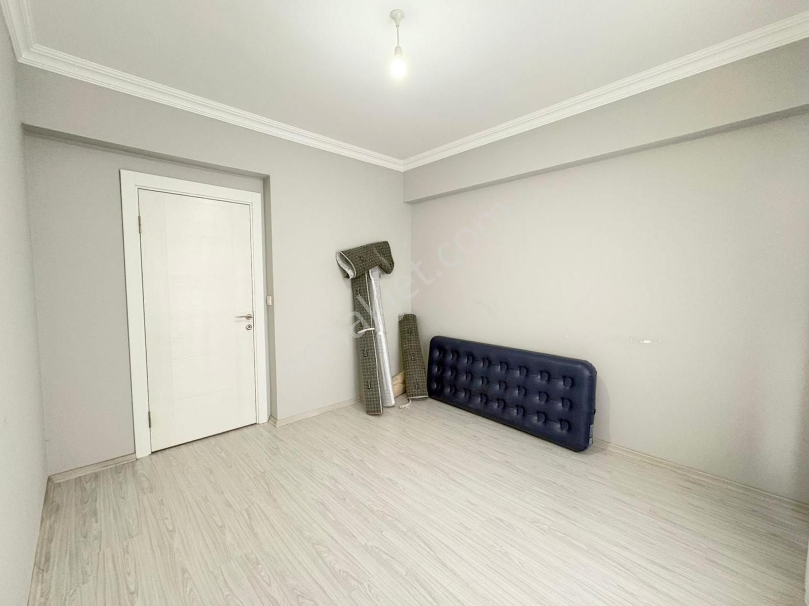 Mertcan'dan Tandoğan Cad.4dk Açık Balkonlu Ara Kat 2+1 Daire - Görsel 11