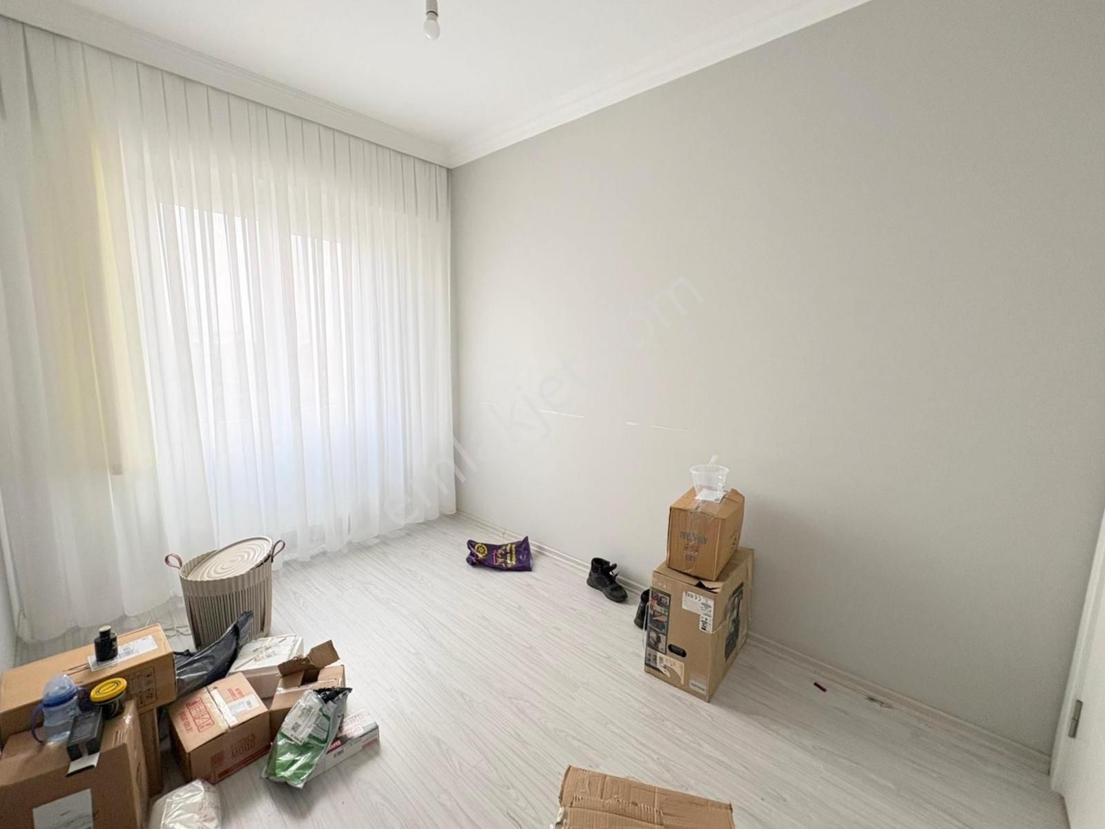 Mertcan'dan Tandoğan Cad.4dk Açık Balkonlu Ara Kat 2+1 Daire - Görsel 14