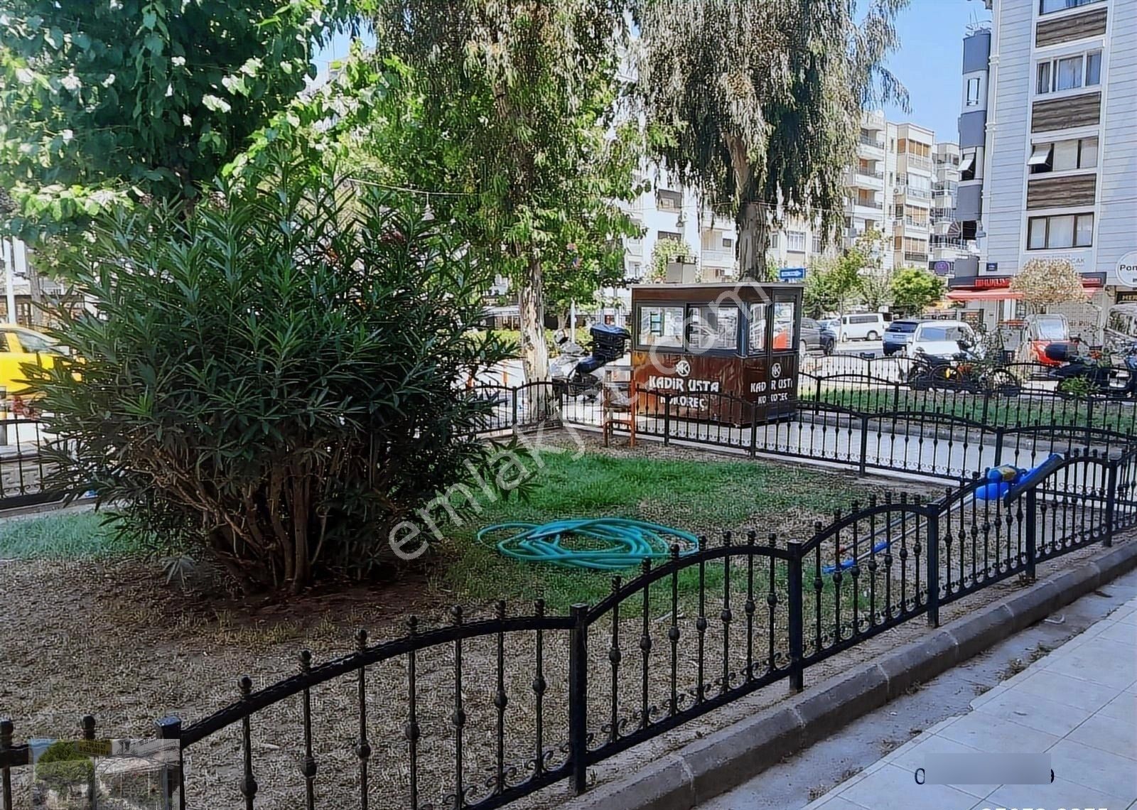 Bostanlı Merkezde İzmir,in En Değerli Yerinde Köşe Dükkan - Görsel 6