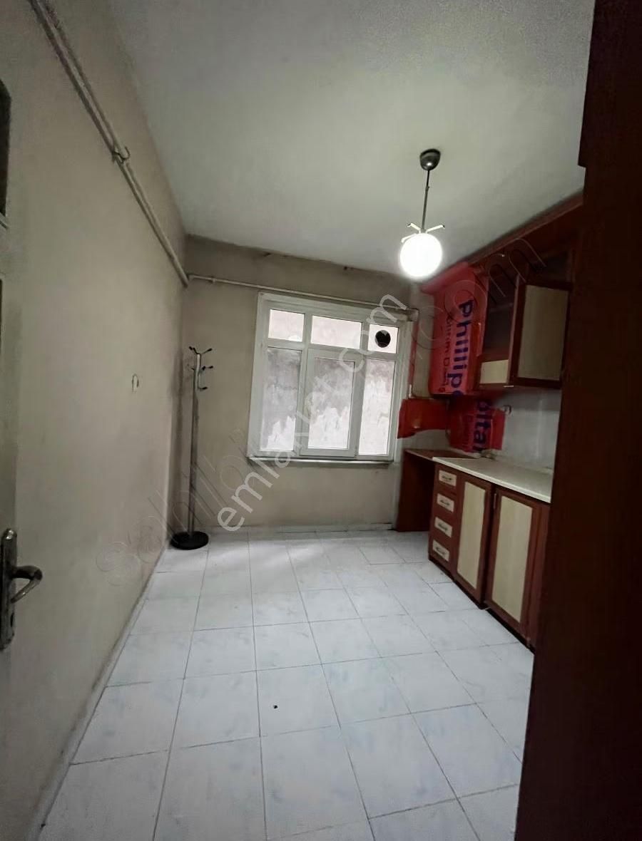 Savaş Emlak'tan Kiralık 2+1 Daire 2.kat Doğalgaz Sobalı - Görsel 14