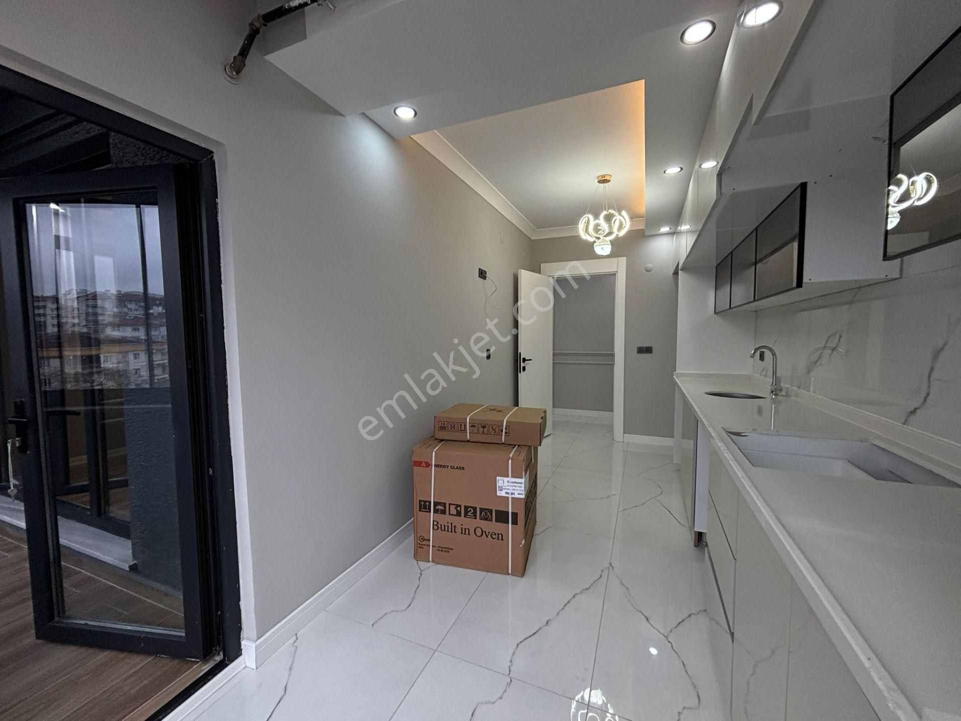 2+1 100m2 İstiklal Cad.pazar Pazarın Orda Lüks Daireler - Görsel 8