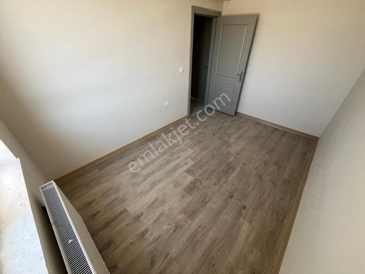 Sincan Saraycık Mh 4+1 Asansörlü E.banyolu Ara Katta Sıfır Daire - Görsel 15