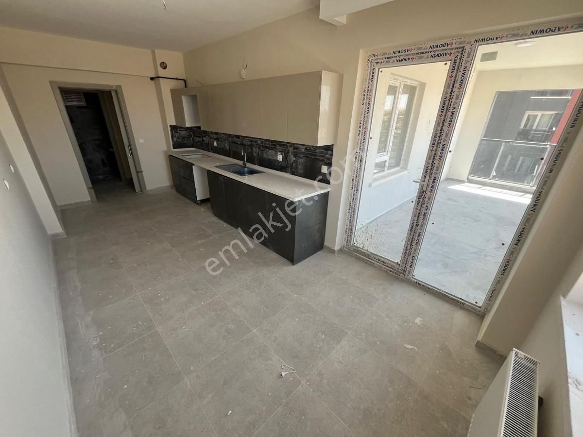 Sincan Saraycık Mh 4+1 Asansörlü E.banyolu Ara Katta Sıfır Daire - Görsel 30