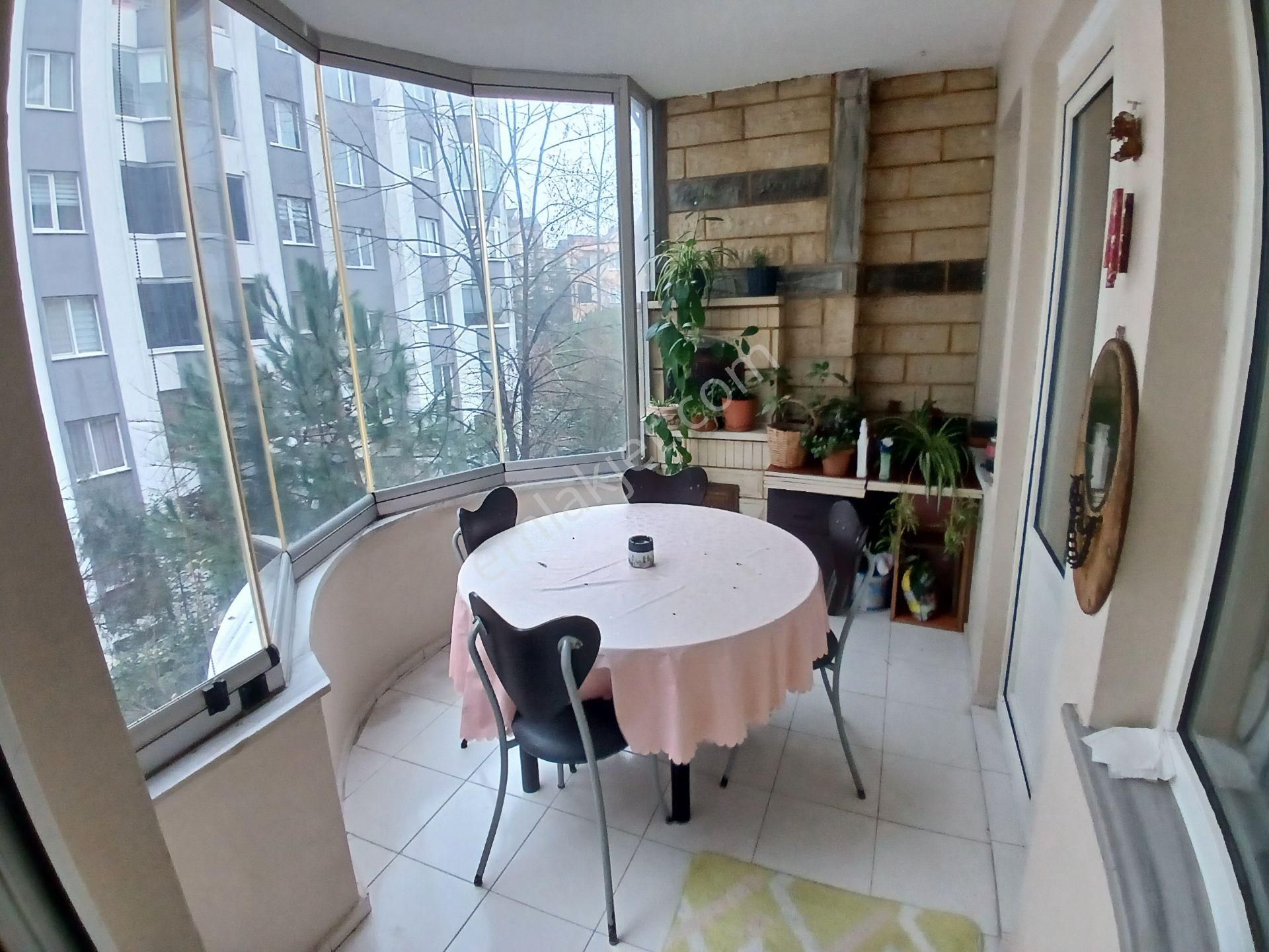 Polat Emlak... Mobilyalı (eşyalı) 3+1 Kiralık Daire - Görsel 3