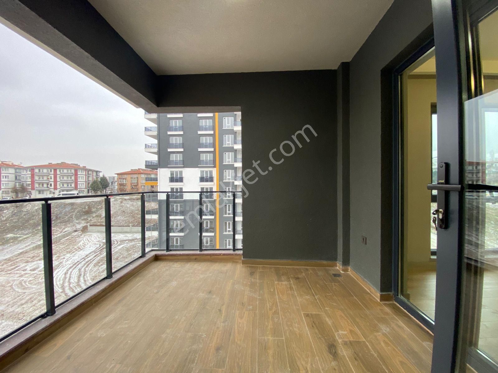 Nasip'ten 2+1 Yerden Isıtmalı Full Yapılı Geniş Balkonlu Daire - Görsel 5