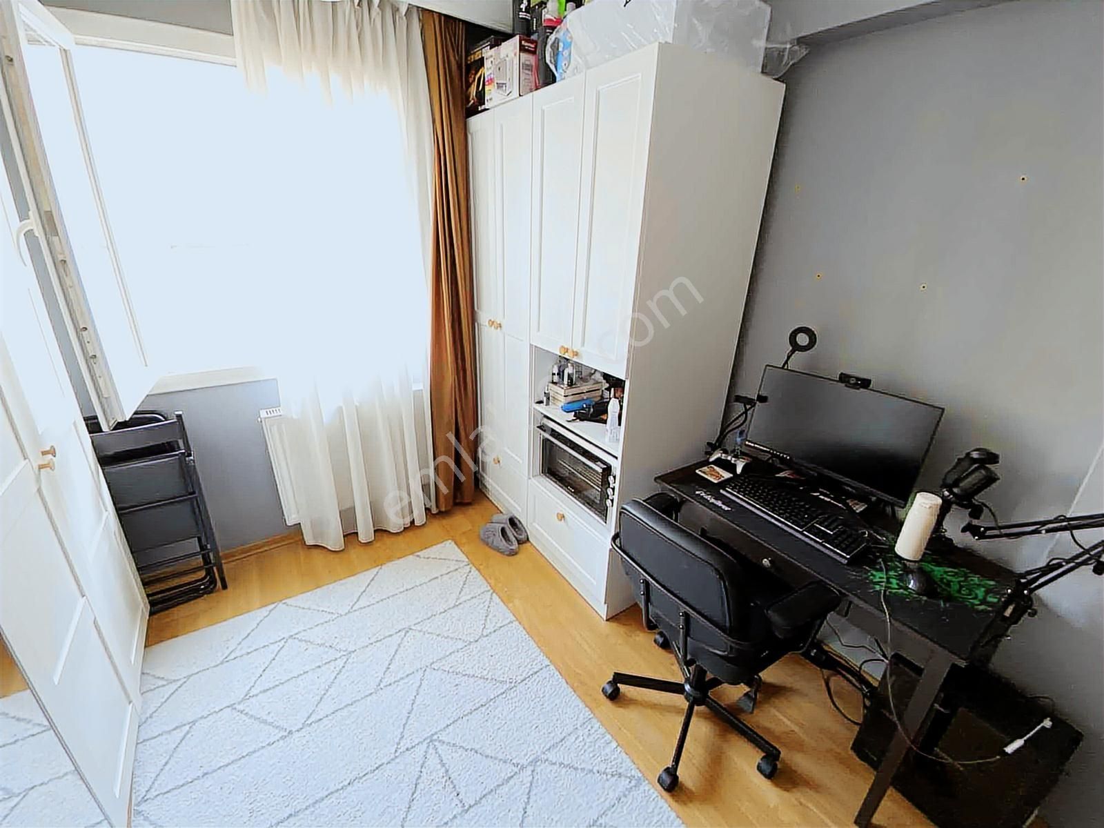 Adatepede Önü Açık Satılık 2+1 Doğalgazlı Balkonlu Ev - Görsel 26