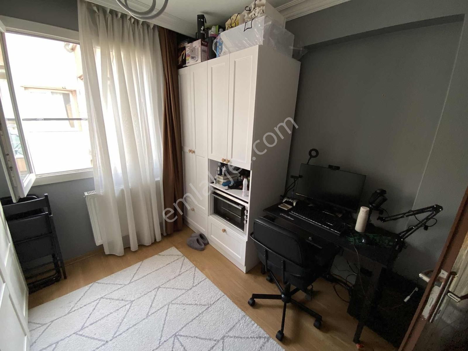 Adatepede Önü Açık Satılık 2+1 Doğalgazlı Balkonlu Ev - Görsel 23