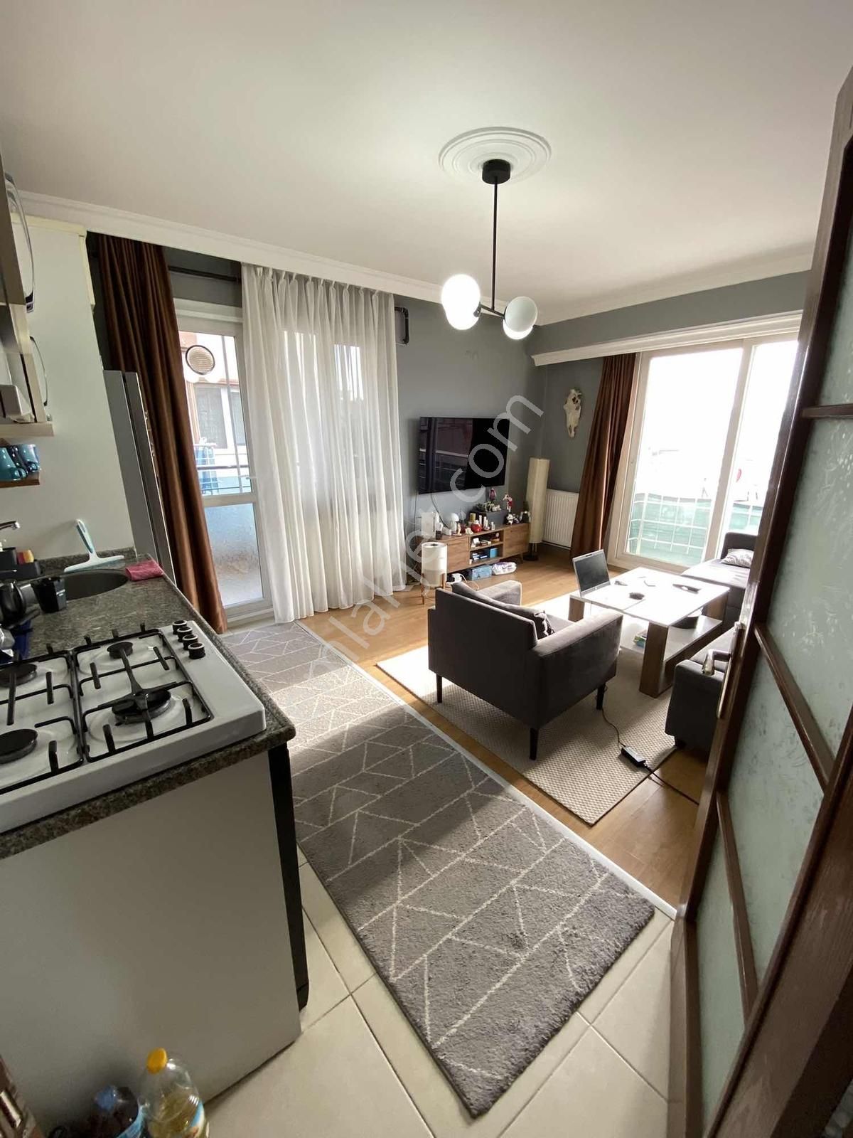 Adatepede Önü Açık Satılık 2+1 Doğalgazlı Balkonlu Ev - Görsel 7