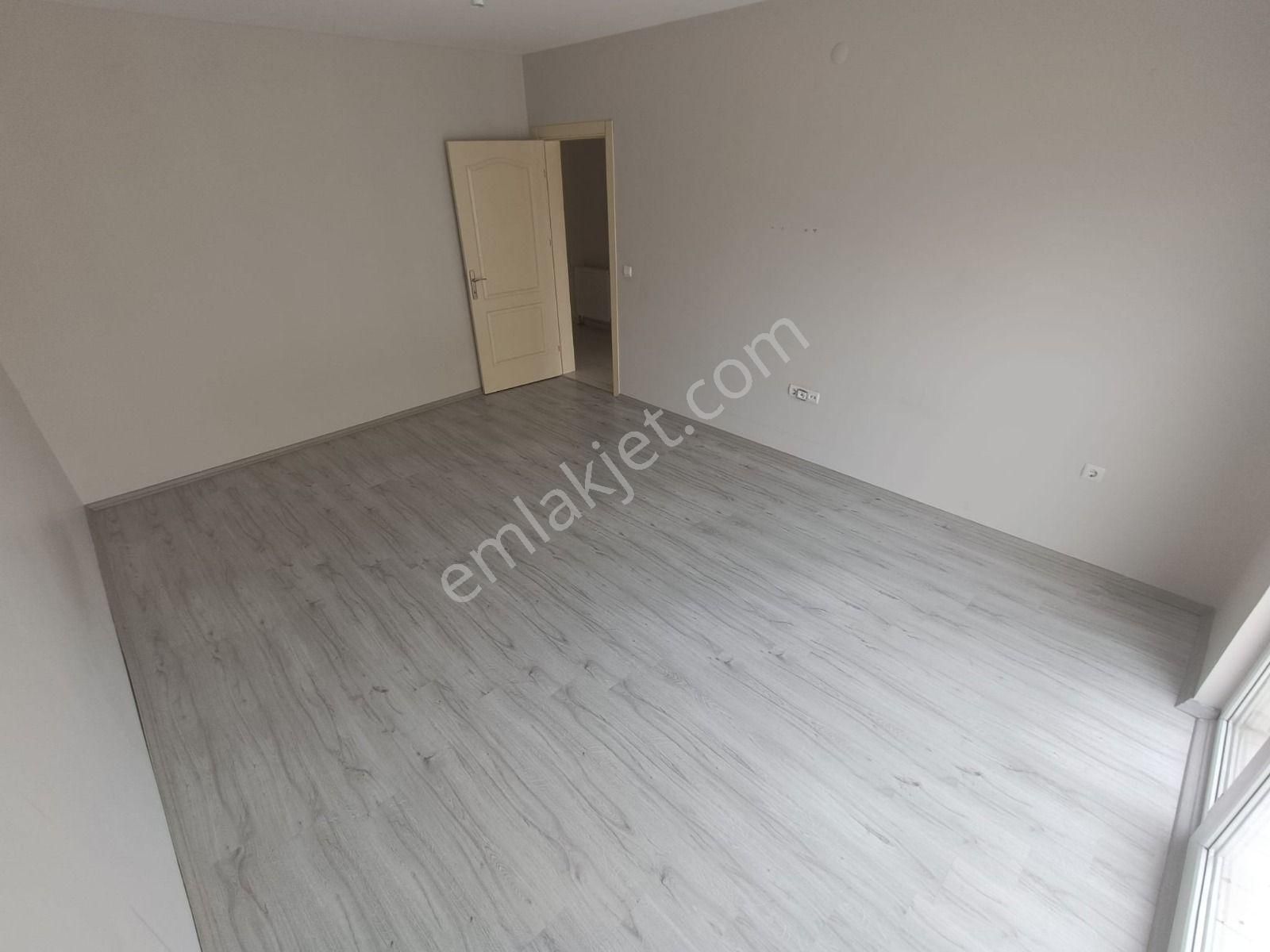 Yükseltepe Mah Satılık 2+1 Site İçinde Güvenlikli Geniş Ferah Daire 2 Kat - Görsel 7
