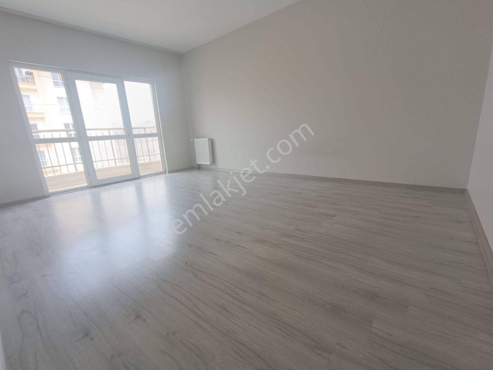 Yükseltepe Mah Satılık 2+1 Site İçinde Güvenlikli Geniş Ferah Daire 2 Kat - Görsel 12