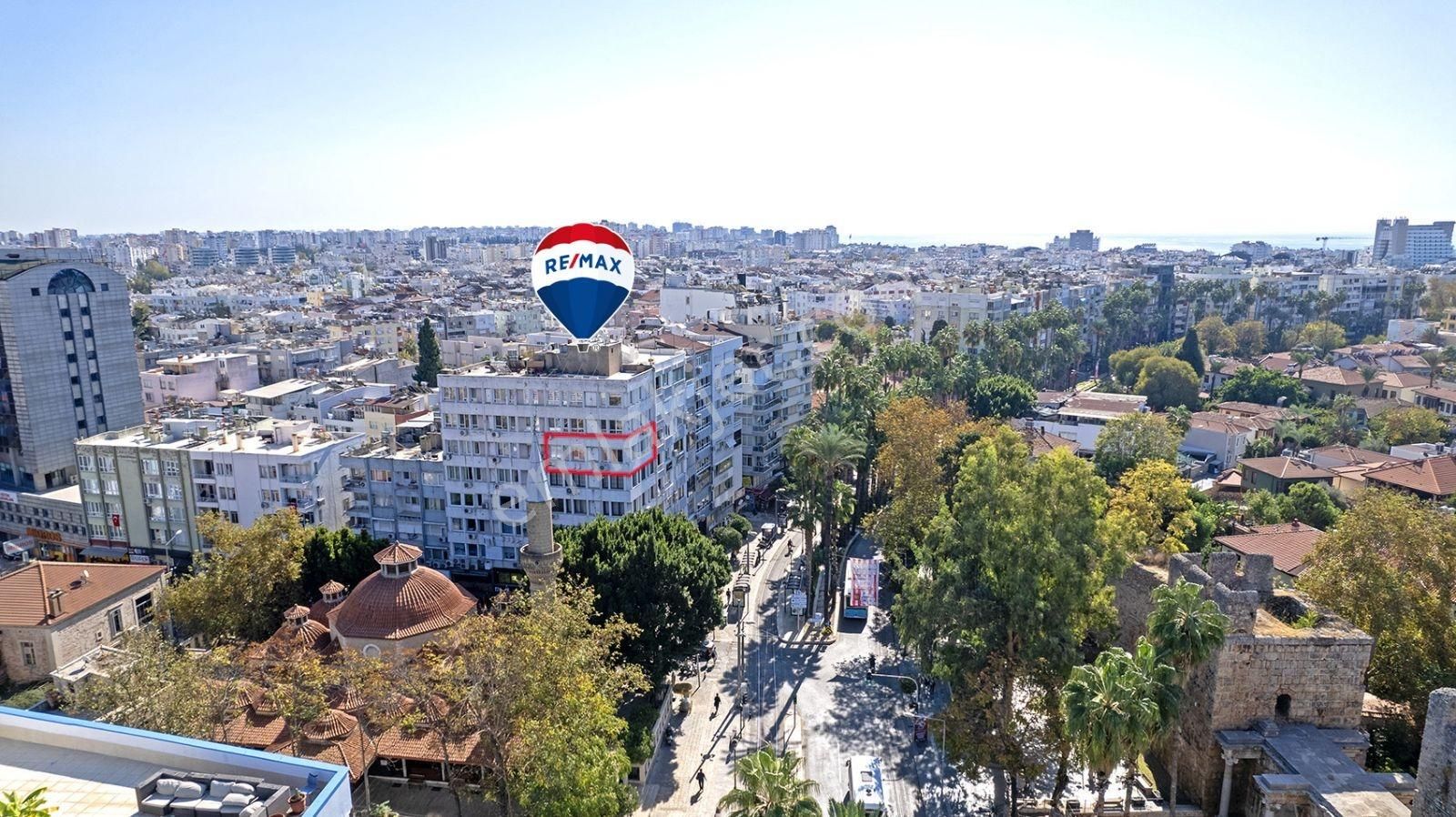 Kaleiçi Üçkapılar Karşısı Satılık Asansörlü Arakat 2+1 Daire - Görsel 2