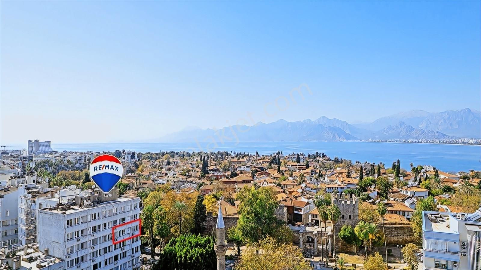 Kaleiçi Üçkapılar Karşısı Satılık Asansörlü Arakat 2+1 Daire - Görsel 11