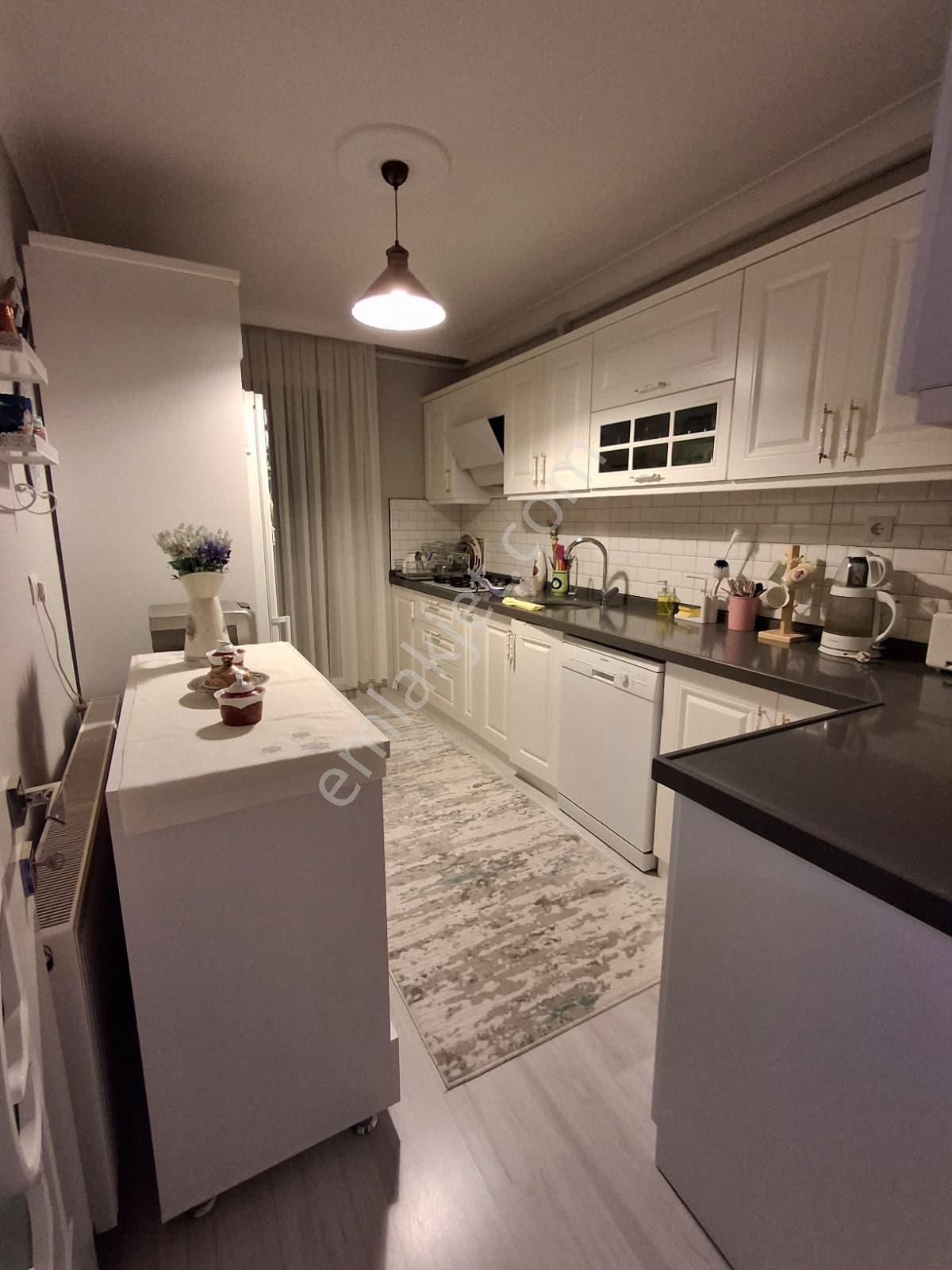 Edremit Tuzcumurat’ta Kapalı Otoparklı, Asansörlü, Köşe 3+1 Daire - Görsel 17