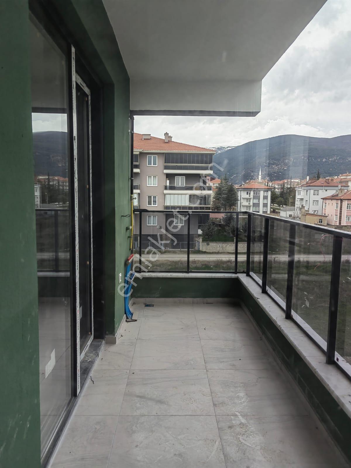 Akçay Emlak'tan Akşehir İstasyon Mahallesi Perşembe Pazarı Altında Satılık Sıfır 2+1 Daire - Görsel 29