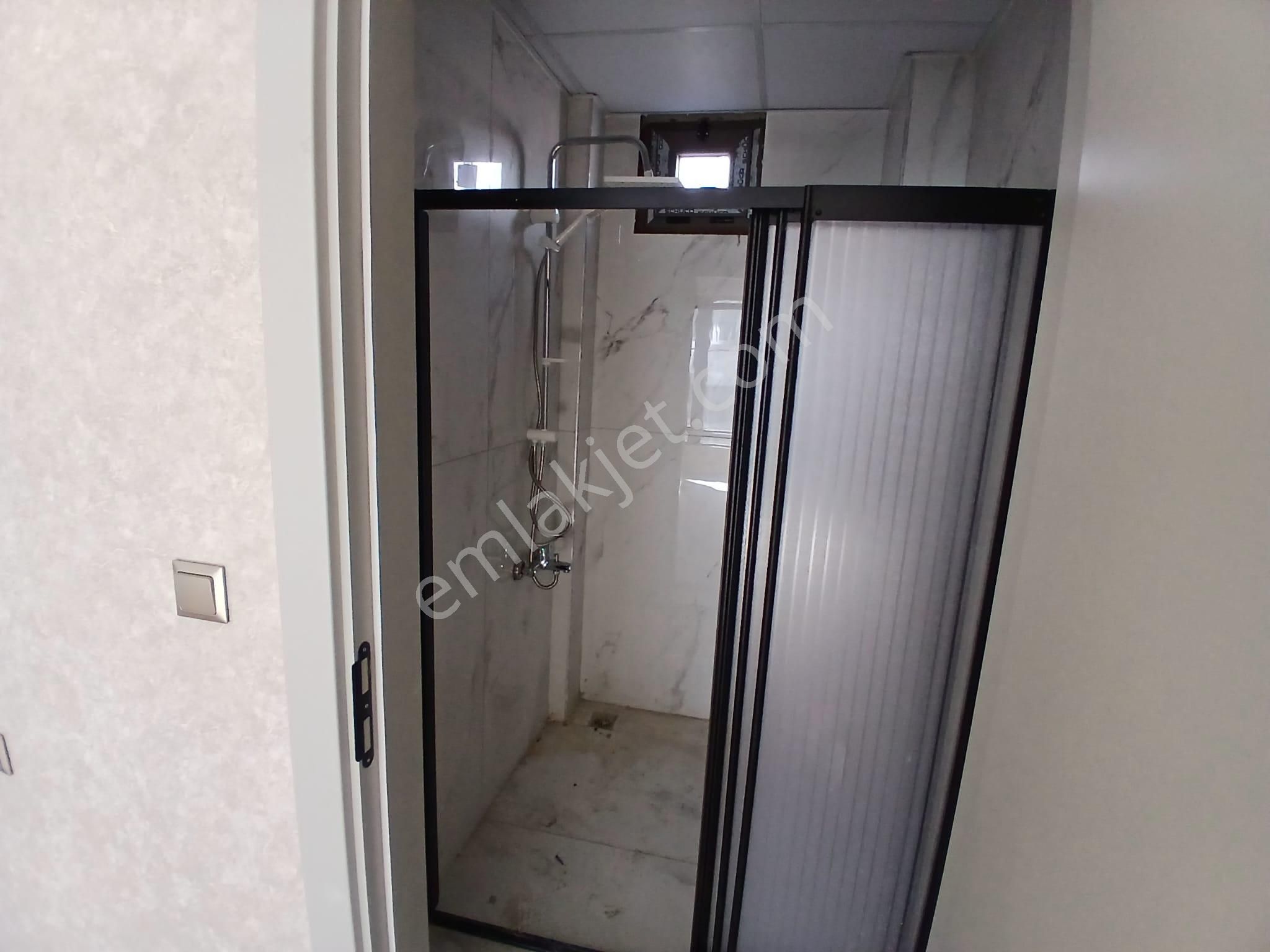 Akçay Emlak'tan Akşehir Gazi Mahallesi Sağlık Yüksekokulu Yanında Garajlı Satılık Sıfır 2+1 Daire - Görsel 19