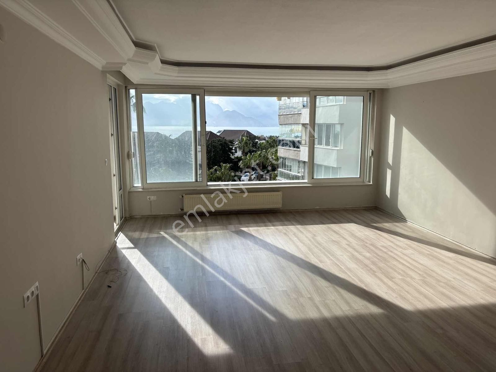 Celal Çetinden Hacı Çalık Sitesinde 3+1 Daire - Görsel 5