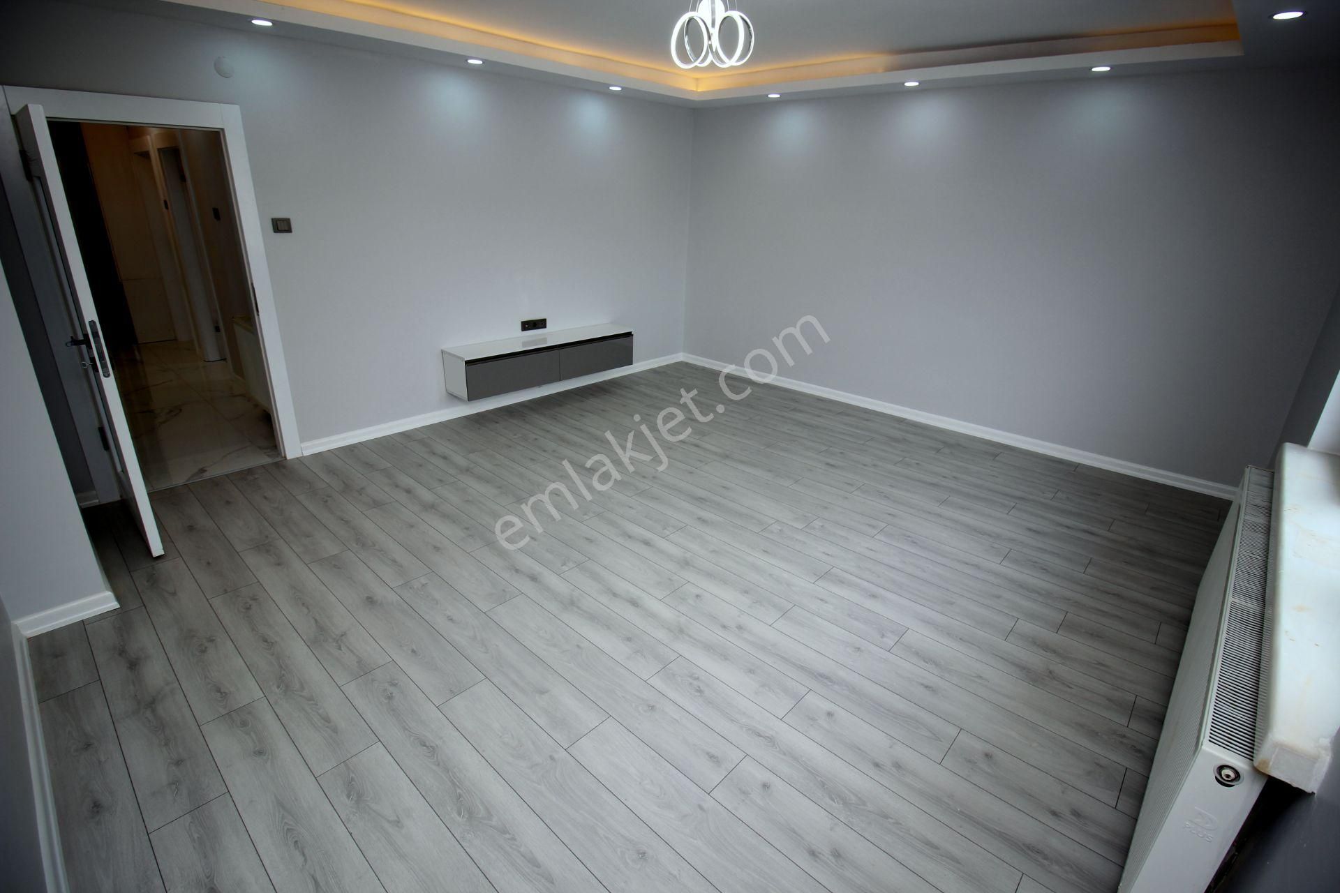 Emre Emlak'tan Elvan Da Full Lüks Yapıda Manzaralı 3+1 Satılık Daire - Görsel 8