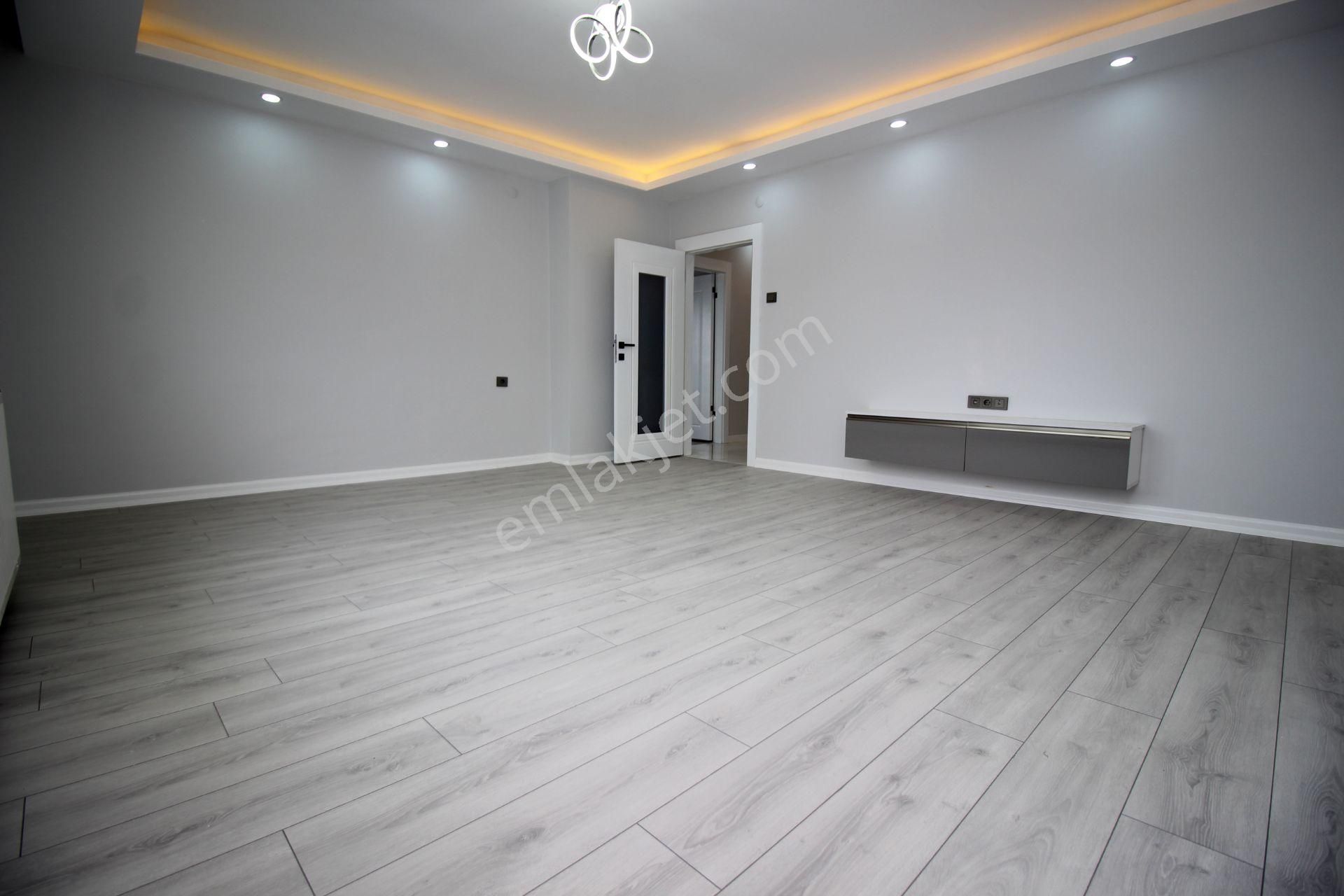 Emre Emlak'tan Elvan Da Full Lüks Yapıda Manzaralı 3+1 Satılık Daire - Görsel 10