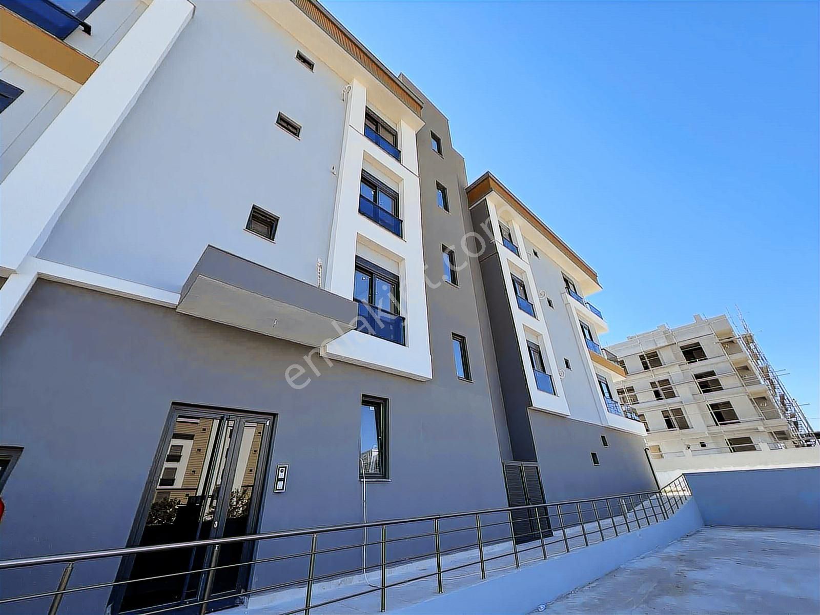 Altıntaş/aksu-antalya Da Oturuma Hazır Satılık Daire - Görsel 18