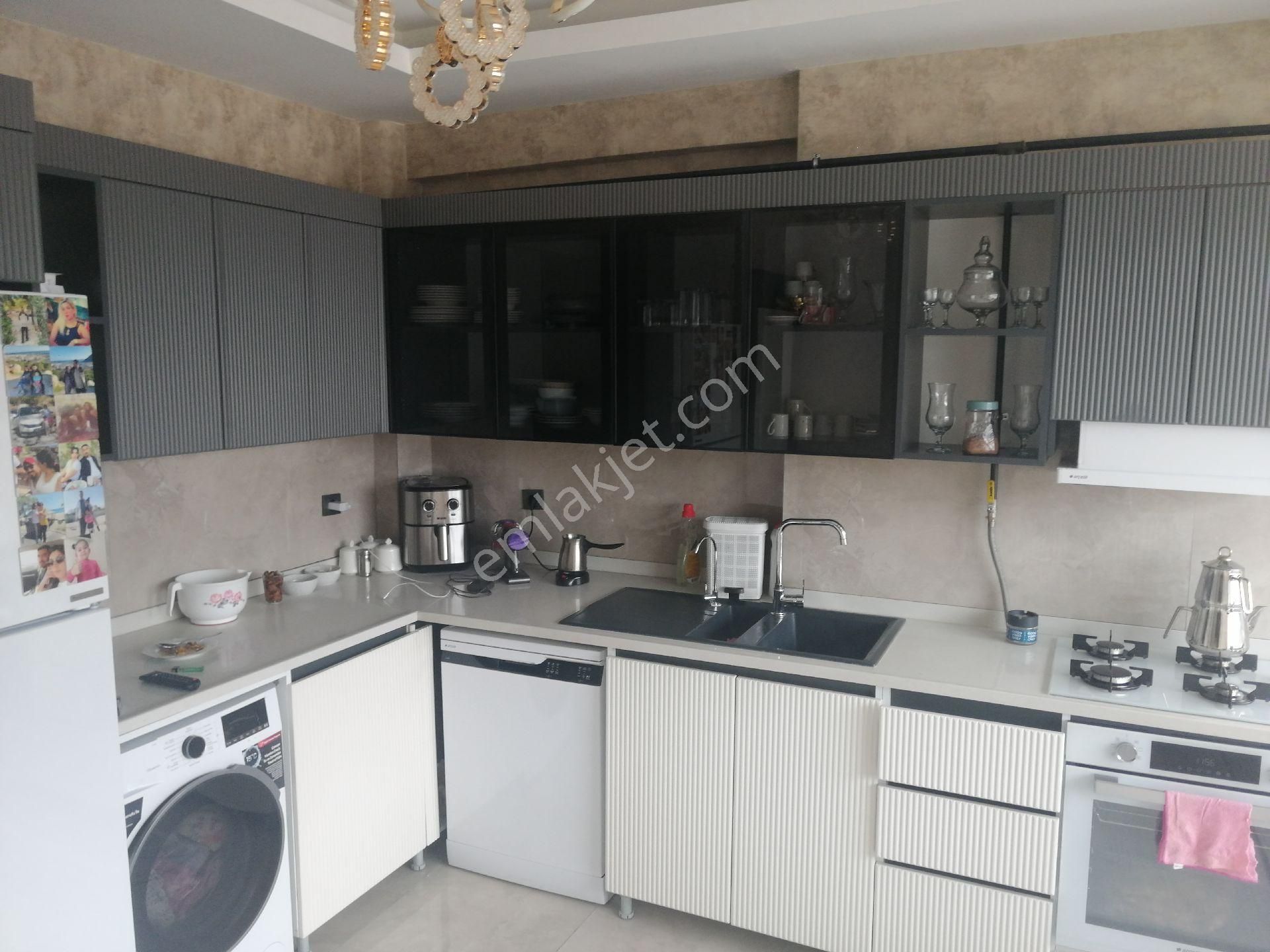 Fabrika Mahlesi Elazığ Yoluna Sıfır 2+1 (10x10 Teras Kullanım Alanı Varl - Görsel 2