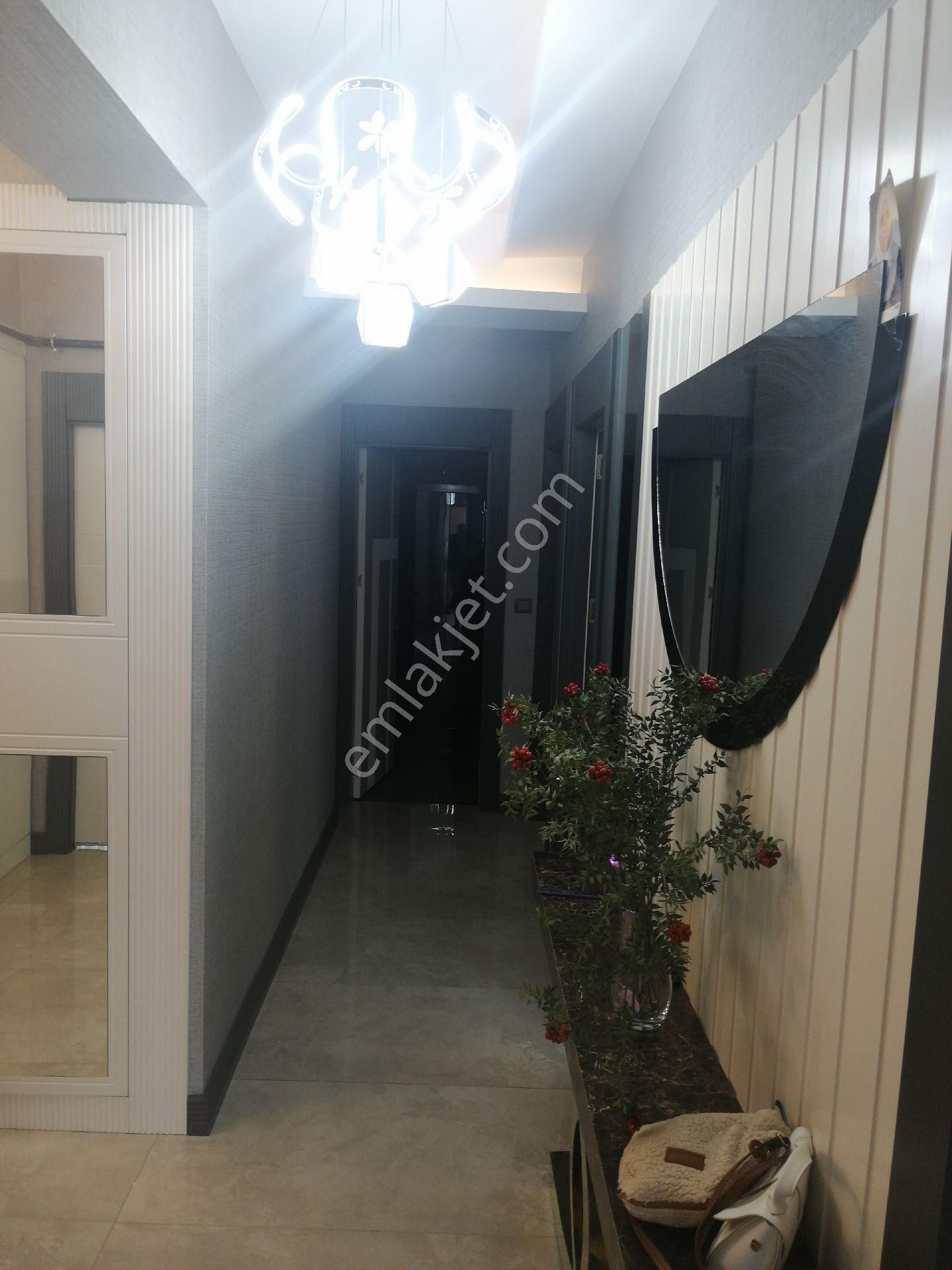 Fabrika Mahlesi Elazığ Yoluna Sıfır 2+1 (10x10 Teras Kullanım Alanı Varl - Görsel 6