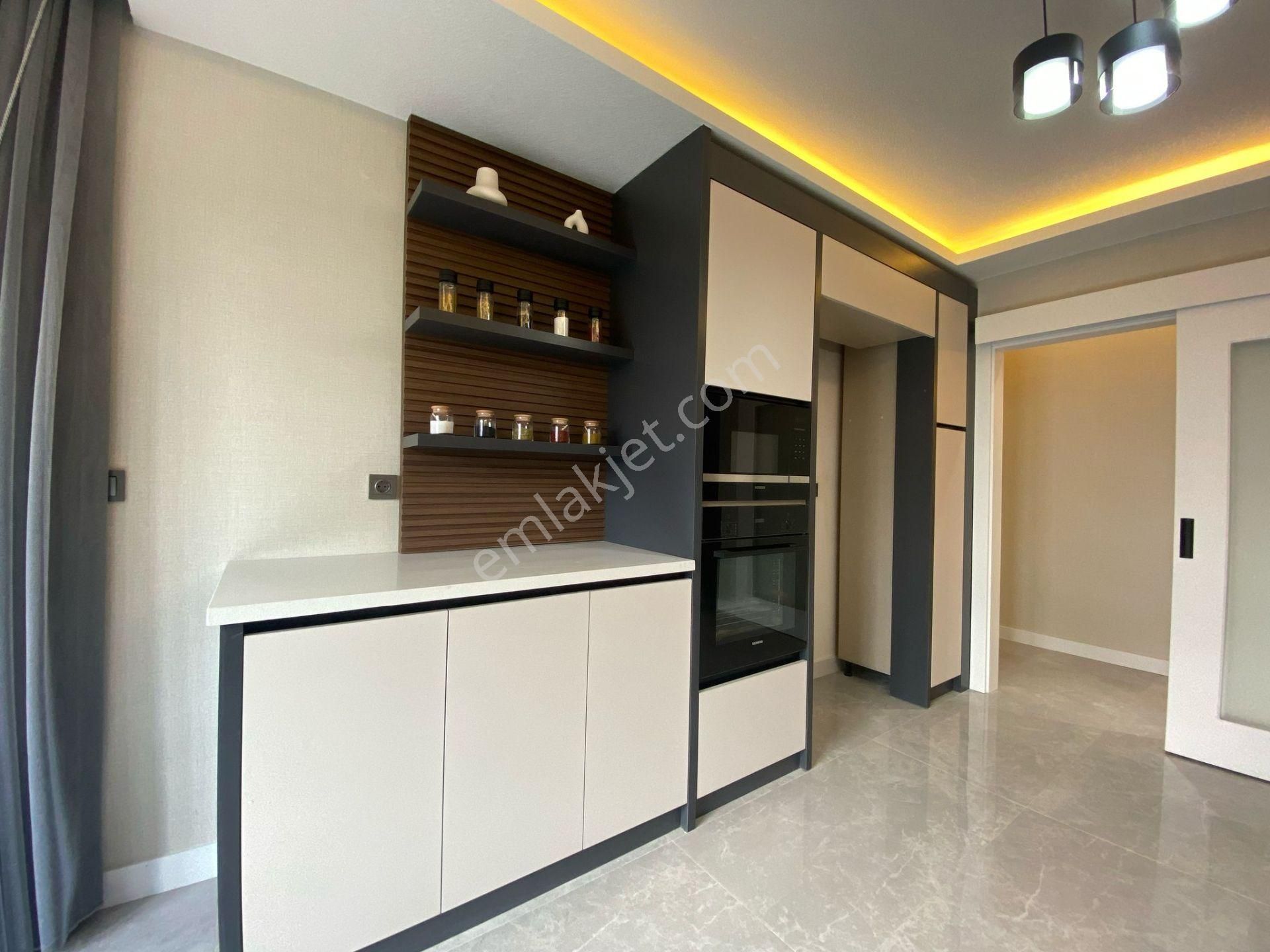 Nasip'ten Bölgenin En Güzel Site Binalarından 4+1 Full Yapılı - Görsel 8