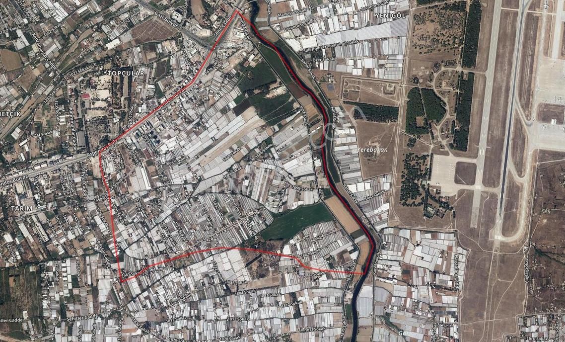 Celal Çetin'den Kırcamiide Müstakil Takaslı 31.000 M2