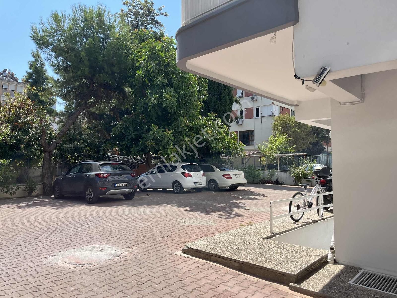 Şirinyalı'da Otoparklı 3+1 Satılık Daire - Görsel 5