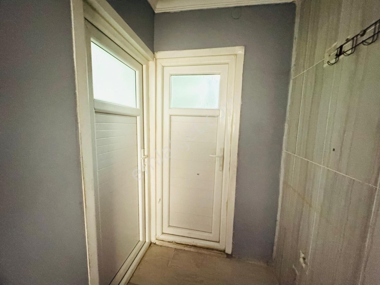 Merpa İnşaat'tan Okullar Ve Avm Bölgesinde Acil Satılık İskanlı 2+1 - Görsel 20