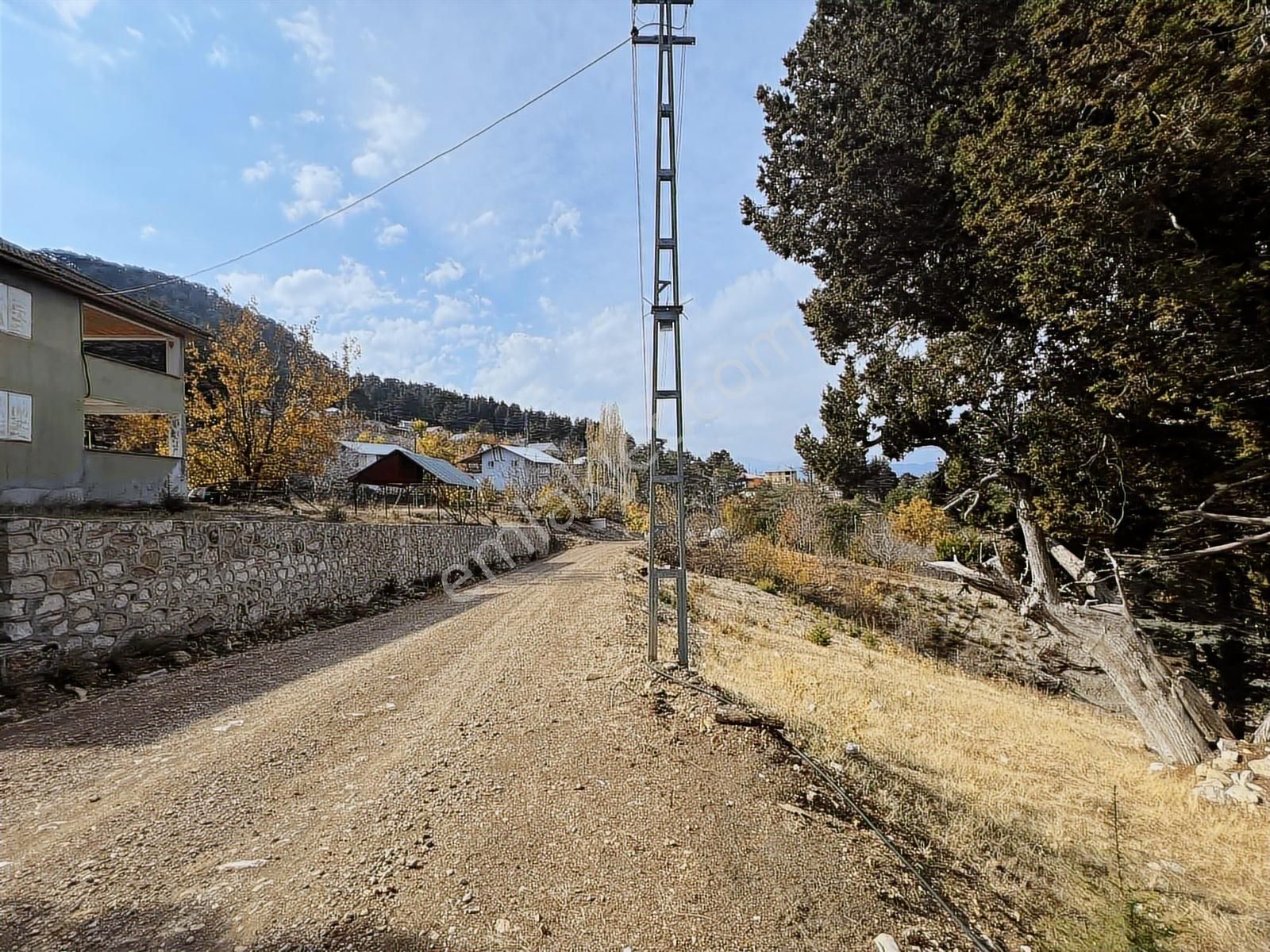 Elmayanı Yaylası/hisarçandır Da Satılık Tarla - Görsel 22