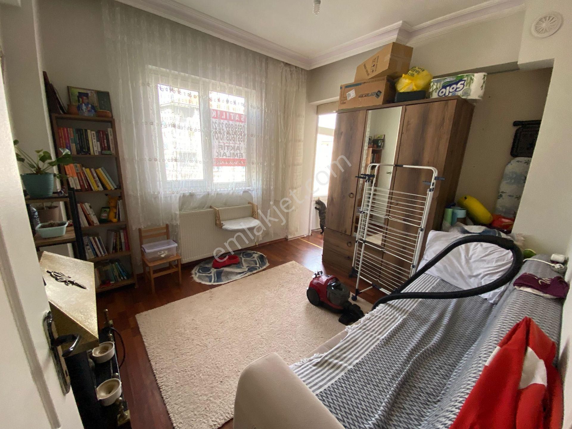 Hayal^den Buhara Cad. Üzerinde Geniş Çift Balkonlu Ara Katta Ön Cp. 3+1 Daire !! - Görsel 13