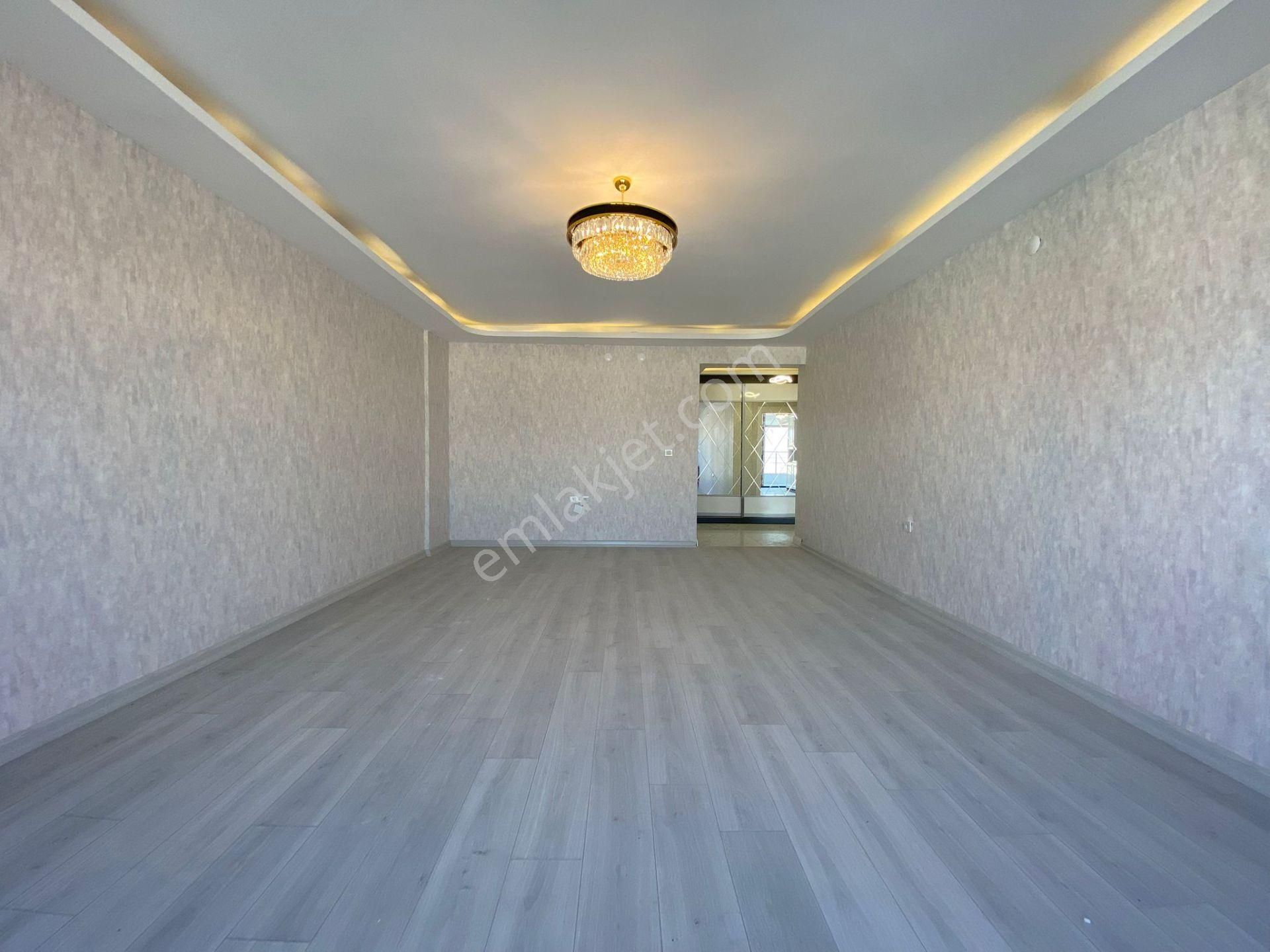 Nasip'ten Diş Hastanesi Bölgesinde Site İçersinde 4+1 Daire - Görsel 27