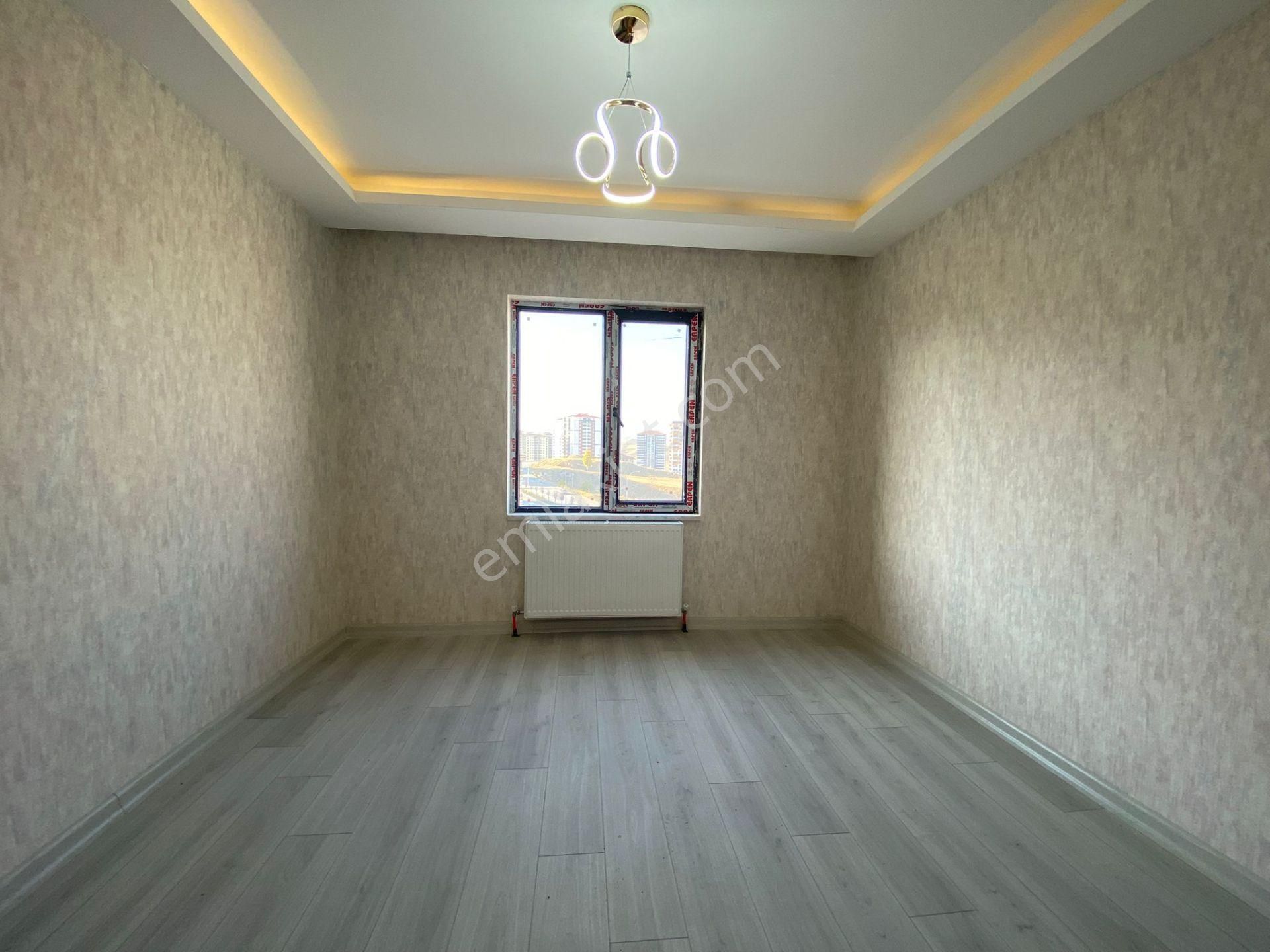 Nasip'ten Diş Hastanesi Bölgesinde Site İçersinde 4+1 Daire - Görsel 14