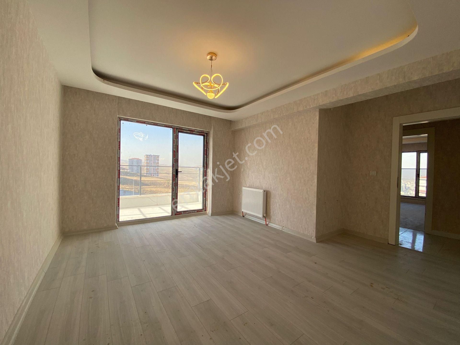 Nasip'ten Diş Hastanesi Bölgesinde Site İçersinde 4+1 Daire - Görsel 16