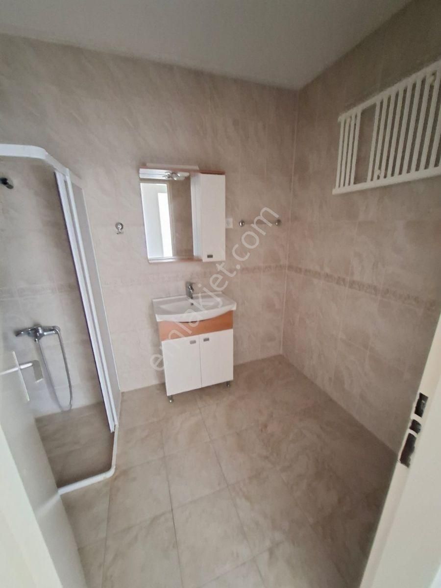 Oyak Sitesi'nde Kiralık Daire - Görsel 13