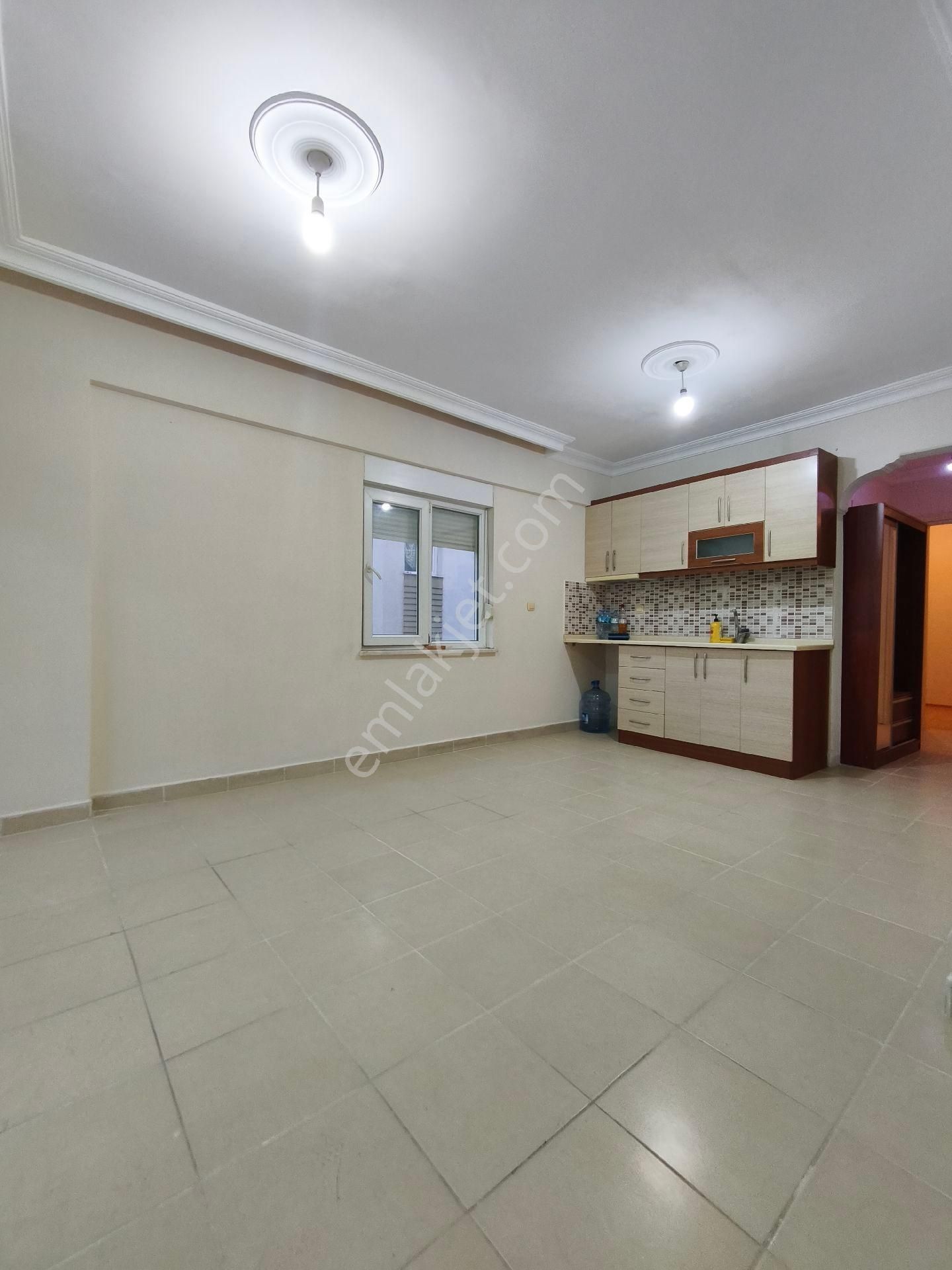 Kuşadası Ege Mahallesi’nde Merkezi Konumda Satılık 2+1 Daire - Görsel 12