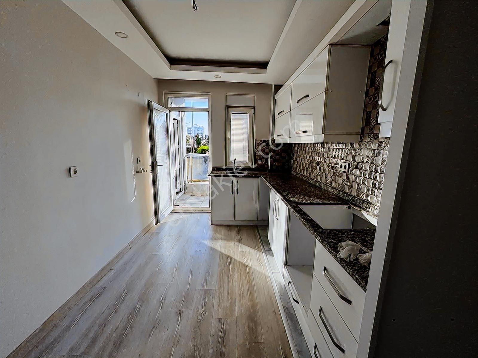 Antalya Göksu'da Havuzlu,k.otoparklı, Kıralık Genış 2+1 Daıre - Görsel 14